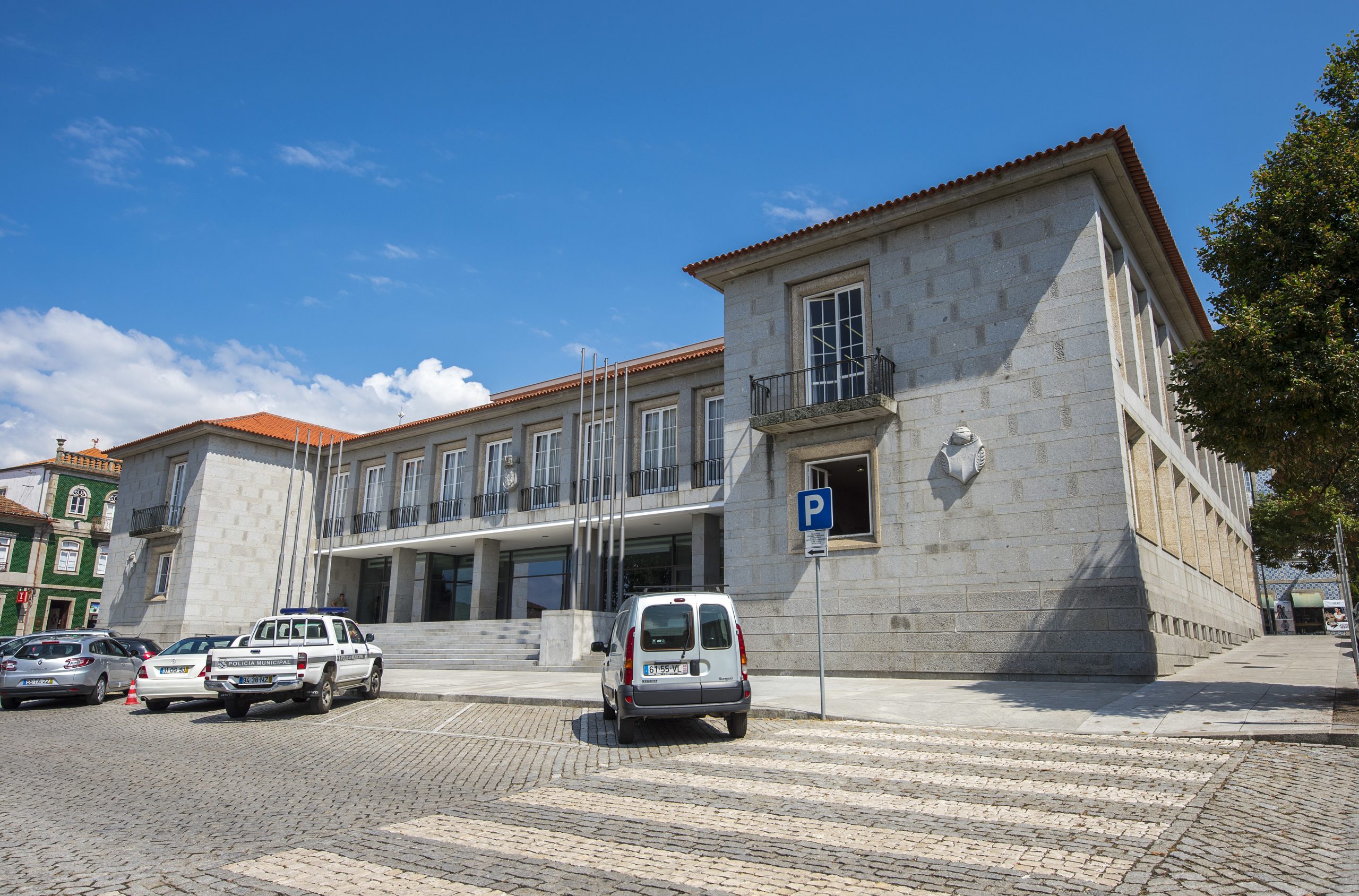 Câmara de Felgueiras admite rescindir com a EDP por problemas na iluminação pública