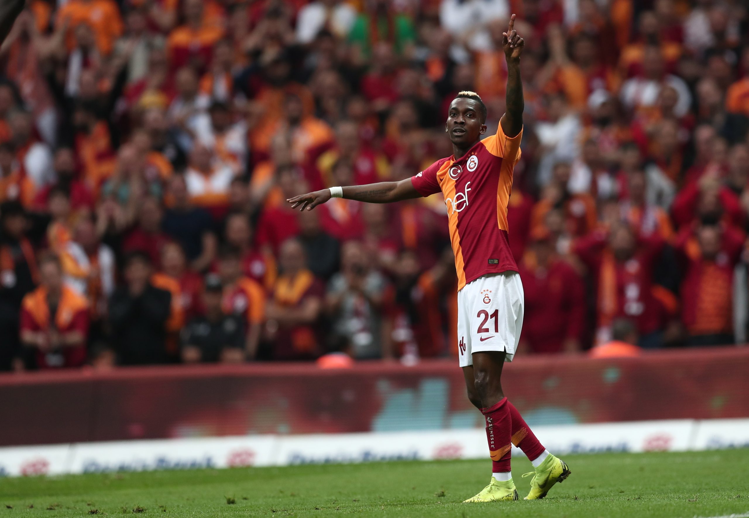 Mónaco, de Leonardo Jardim, contrata internacional nigeriano Henry Onyekuru