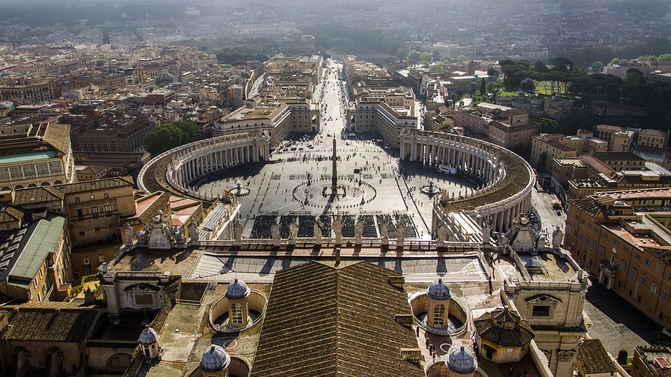 Tribunal do Vaticano publicou hoje a sentença do caso “Vatileaks2”