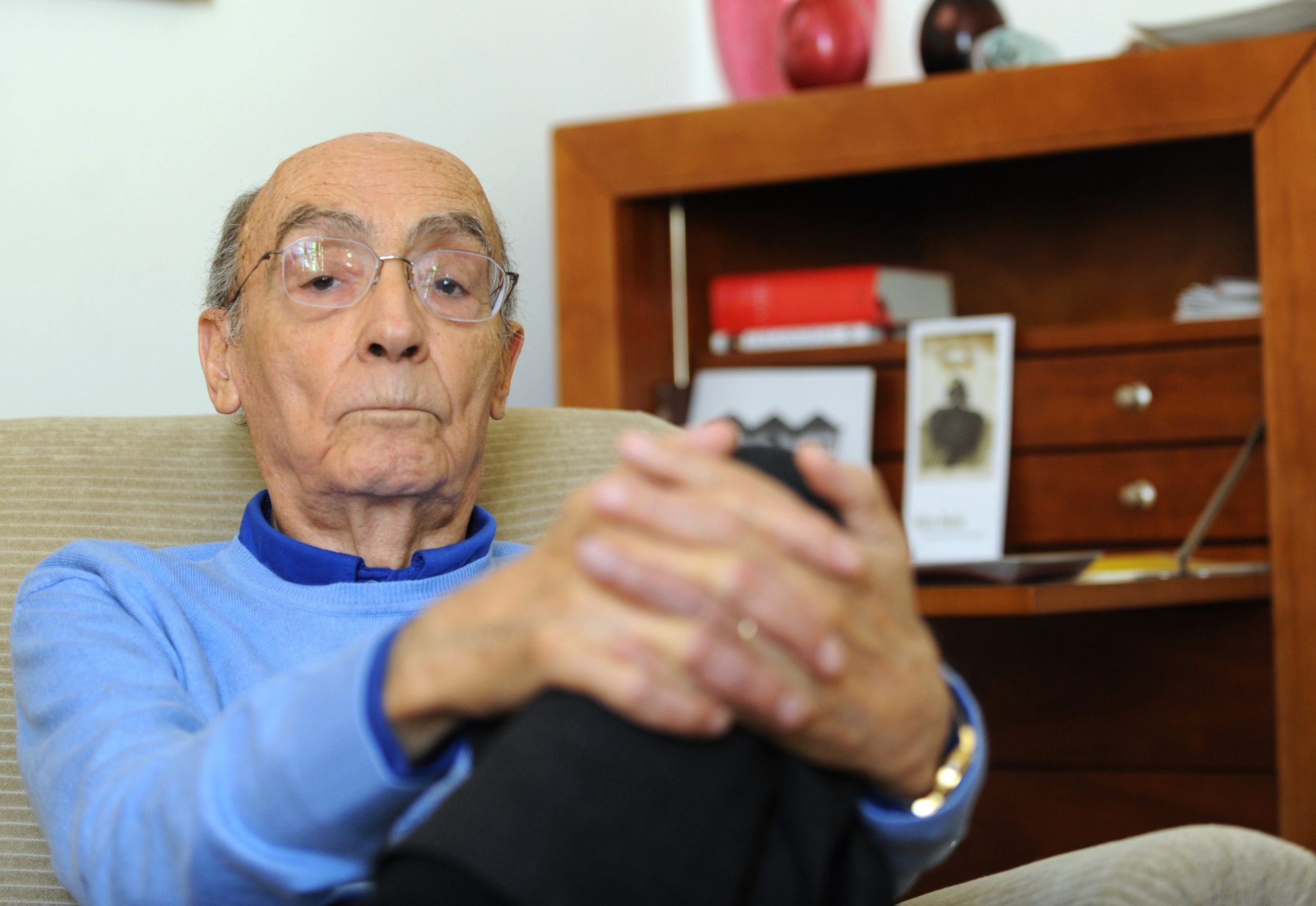 Parlamento aprova por unanimidade voto do PCP pelos 20 anos do Nobel de Saramago