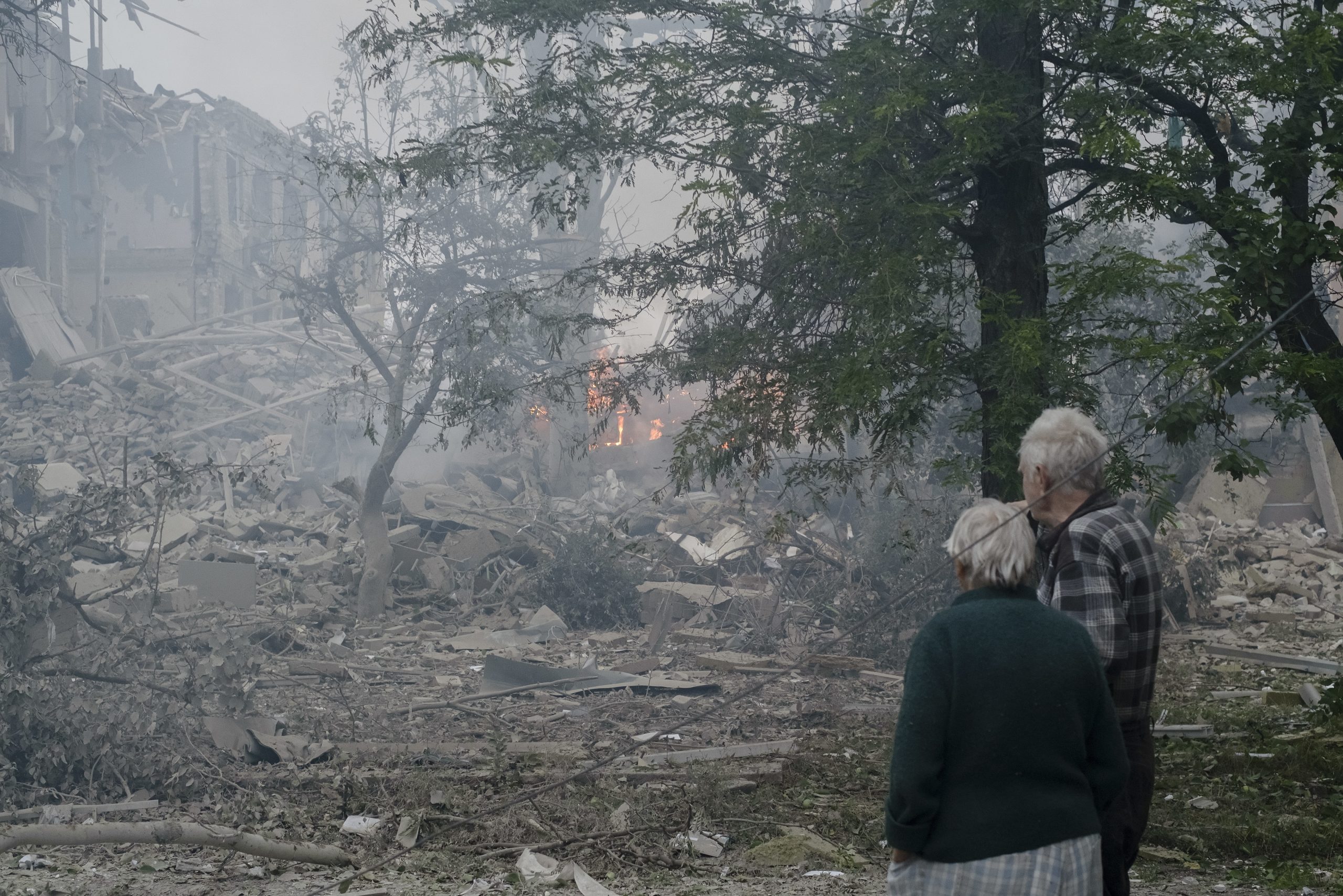 Kiev começou “retirada obrigatória” de civis de Donetsk
