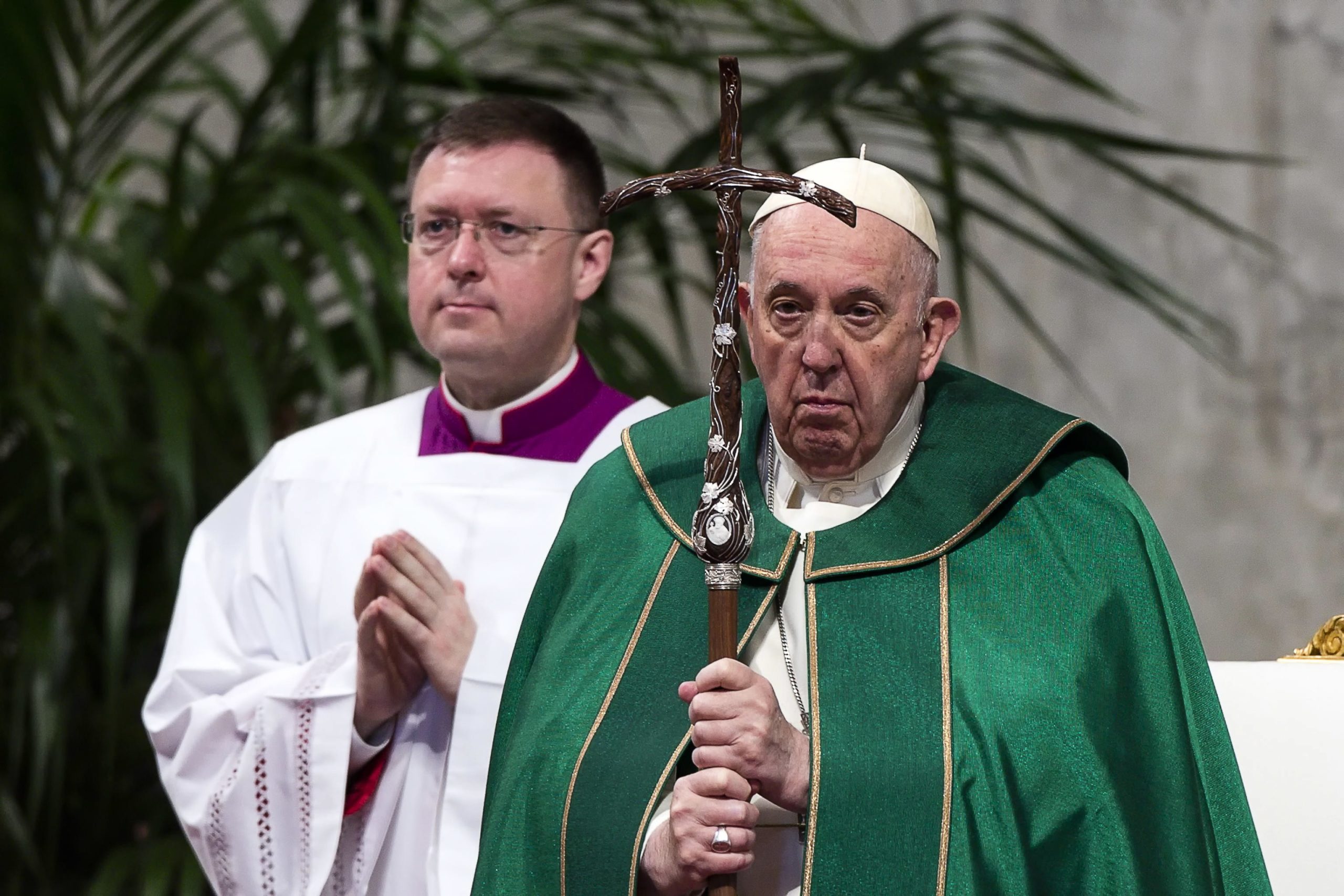 Papa alerta para a “maldição” que seria uma Igreja “de coração estreito”