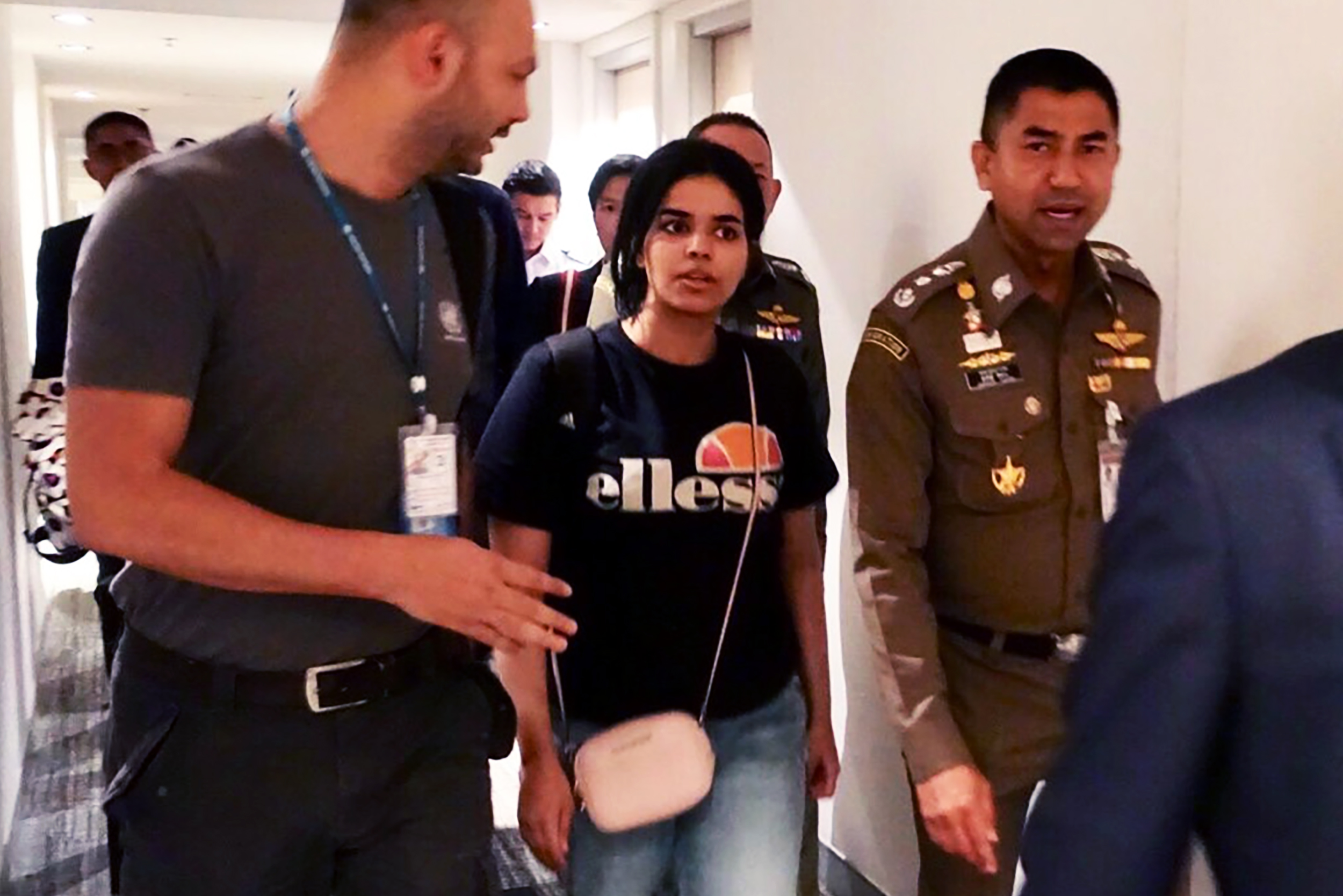 Rahaf al-Qunun, a história da jovem que renunciou ao Islão e está em fuga da Arábia Saudita