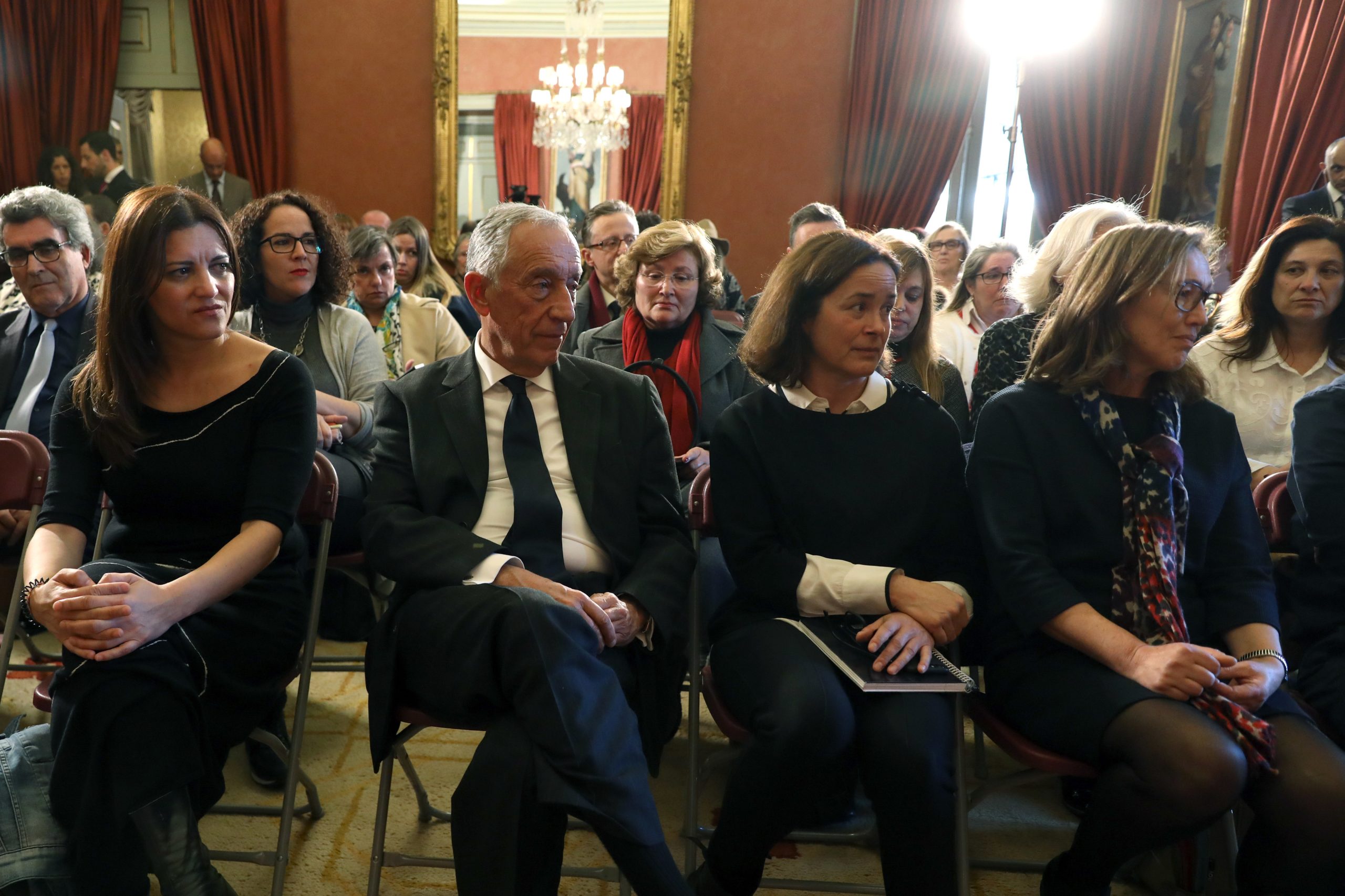 Marcelo Rebelo de Sousa: Estatuto do Cuidador Informal tem de ser aprovado nos próximos meses
