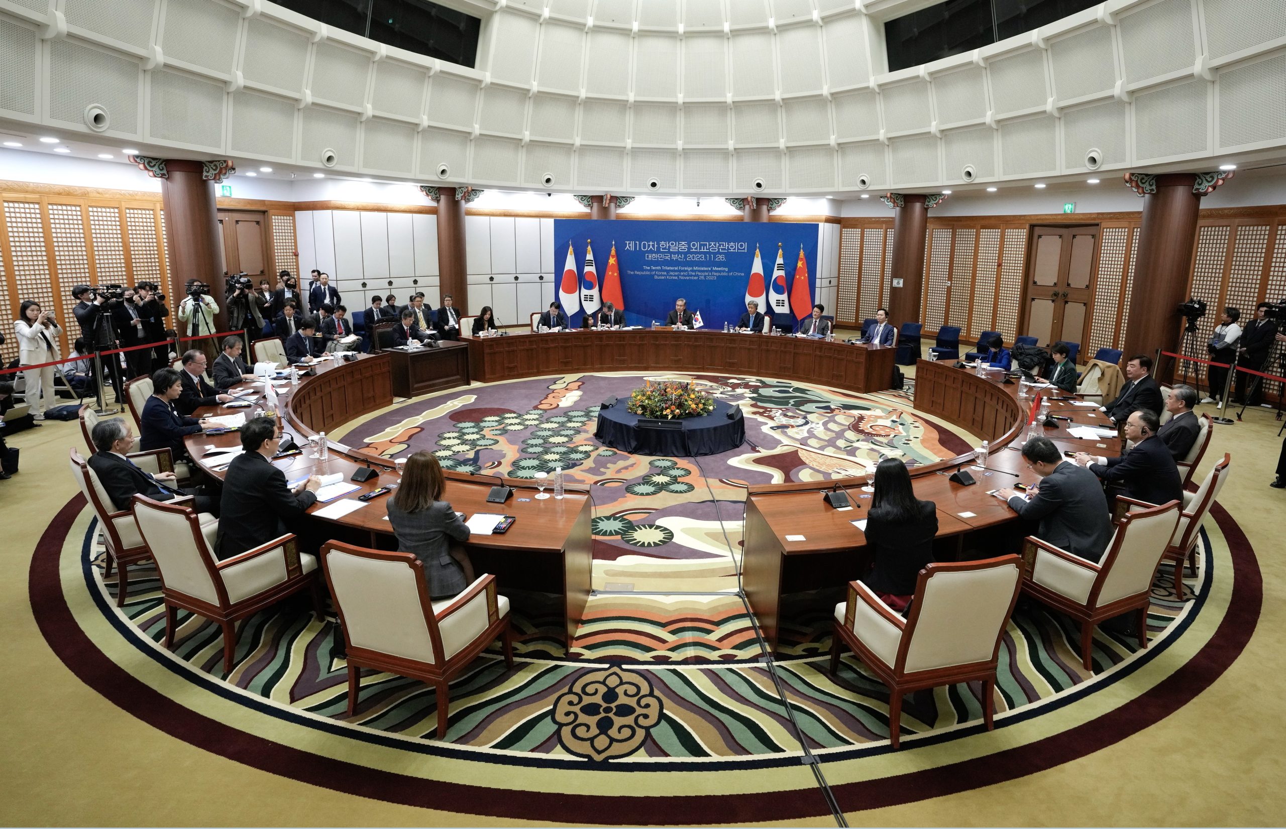 Líderes da China, Japão e Coreia do Sul reúnem-se pela primeira vez desde 2019