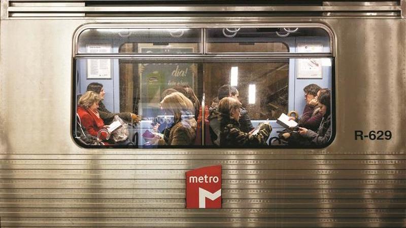 Covid-19: Metropolitano de Lisboa reforça medidas de limpeza e desinfeção
