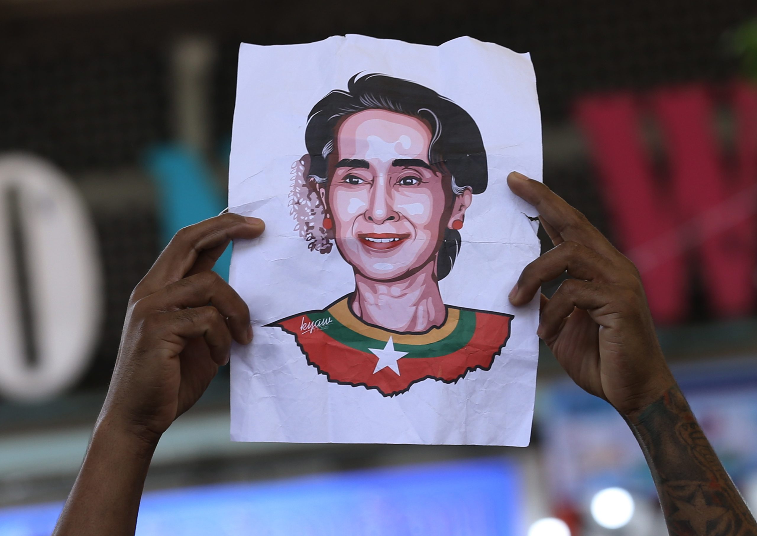 Myanmar: Acusada de importar ilegalmente ‘walkie-talkies’, líder deposta Aung San Suu Kyi foi condenada a mais quatro anos de prisão