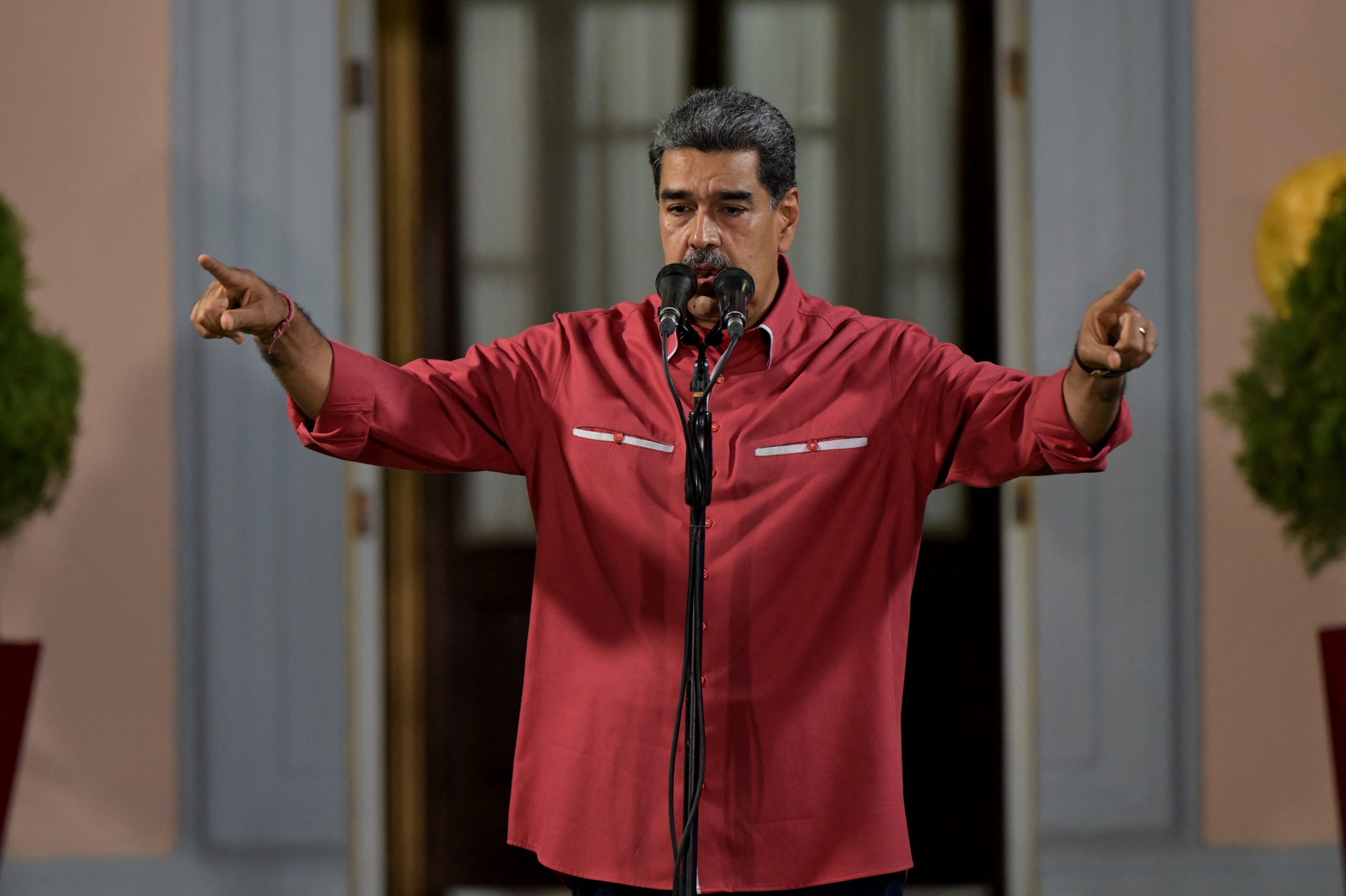 ‘Vamos atrás deles!’: está em curso a campanha de Maduro para denunciar ‘traidores’ na Venezuela