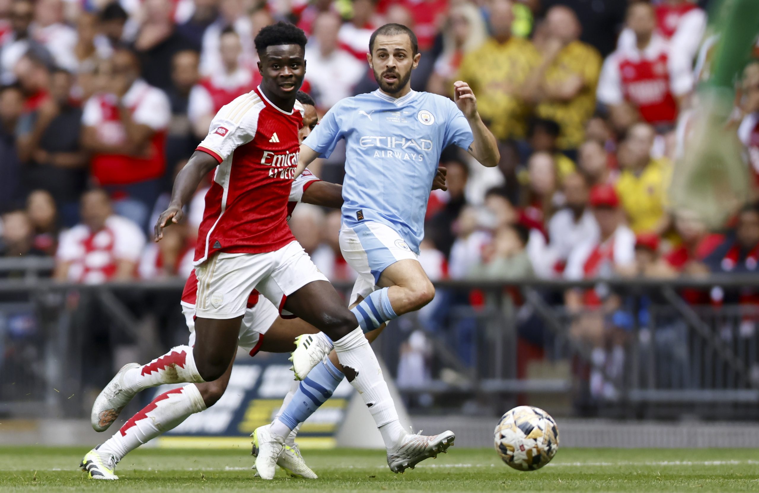 Bernardo Silva renova com o Manchester City até 2026