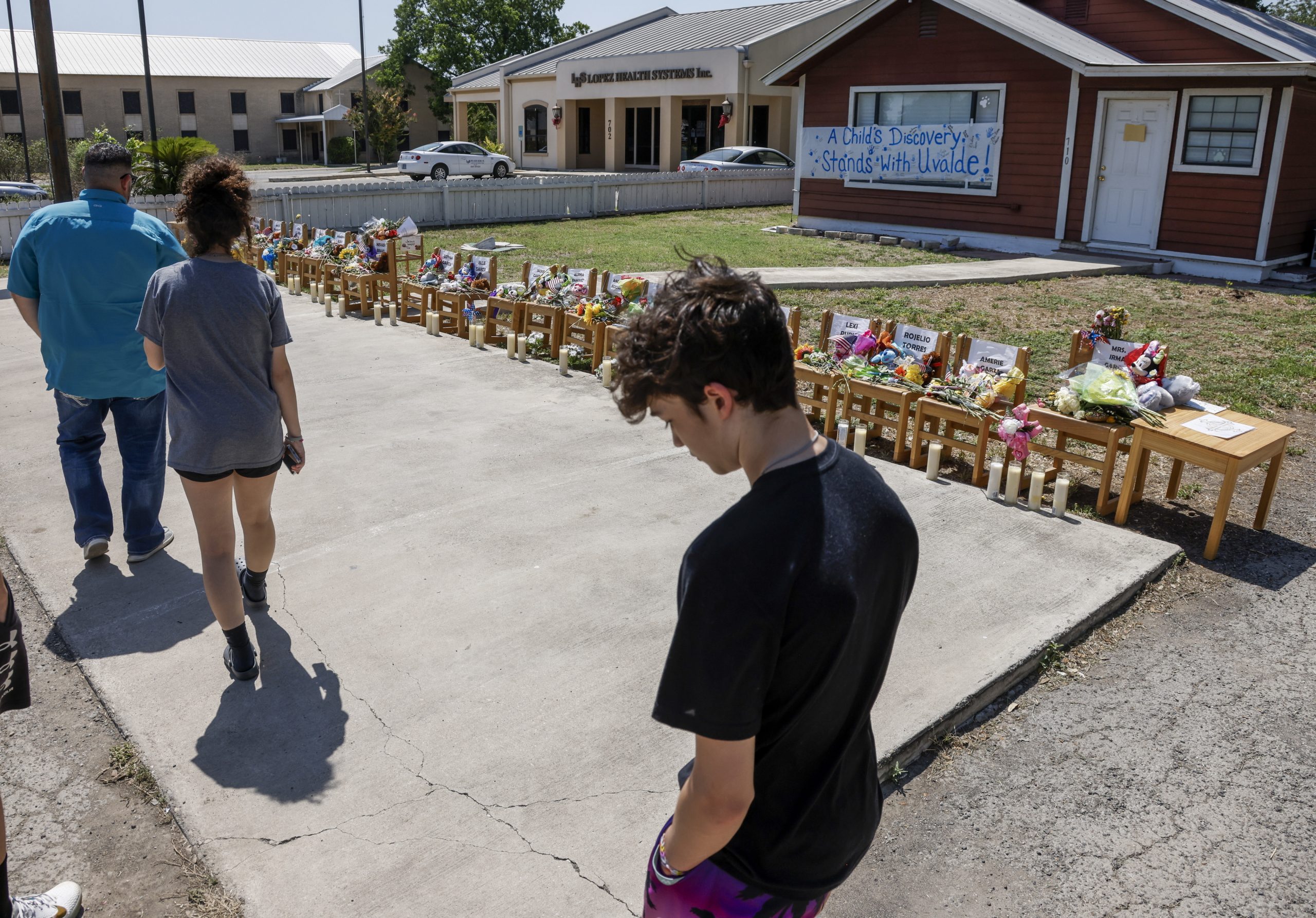 Demitido chefe de polícia no Texas devido a falhas na resposta a massacre em escola