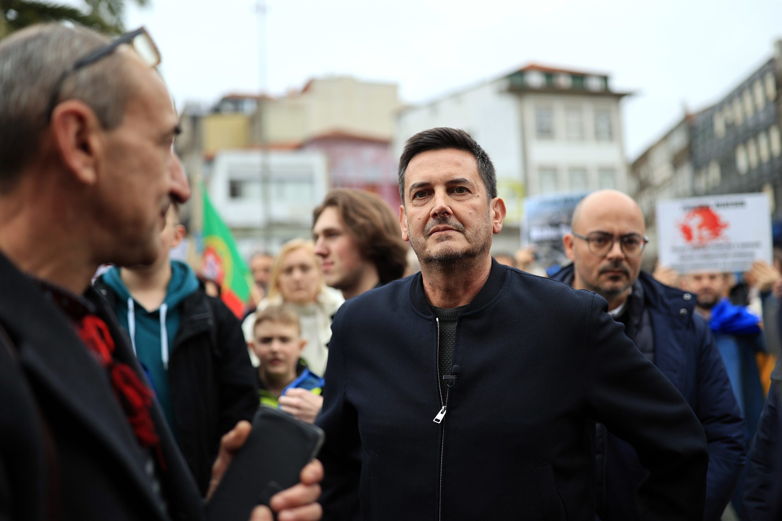 IL alega que único acordo secreto foi feito entre Costa e PJ “nas costas” do MAI