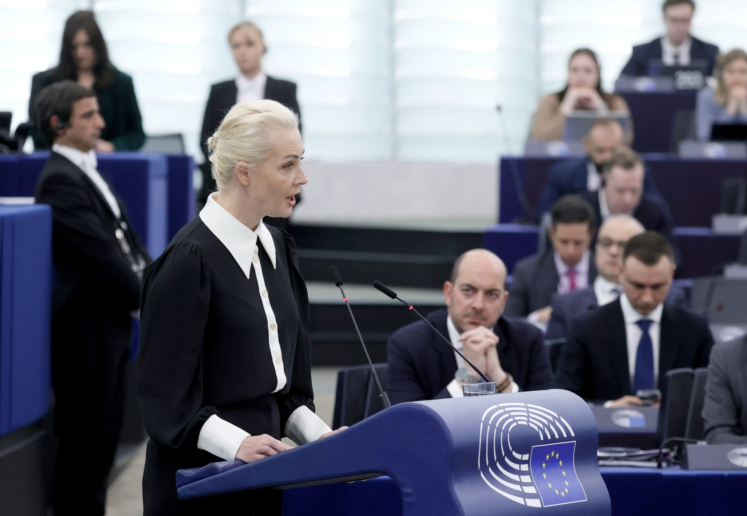 Yulia Navalnaya pede ação da UE contra criminosos europeus que apoiam Rússia