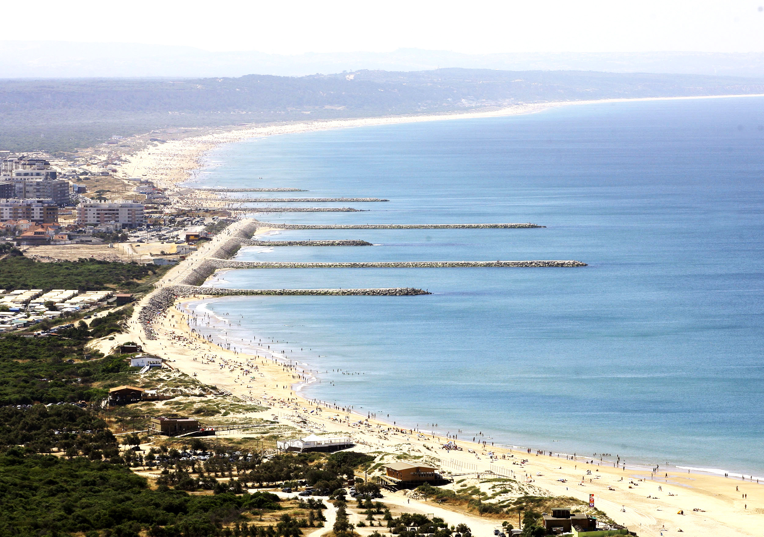 Governo aprova intervenção nas praias da Costa de Caparica