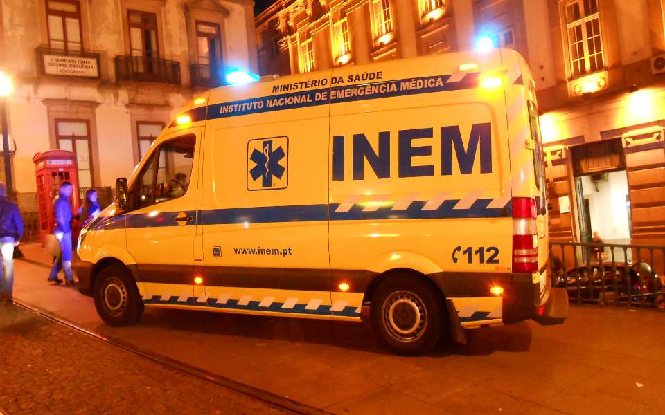 Mais de 3,5 milhões de euros investidos este ano em 75 novas ambulâncias do INEM