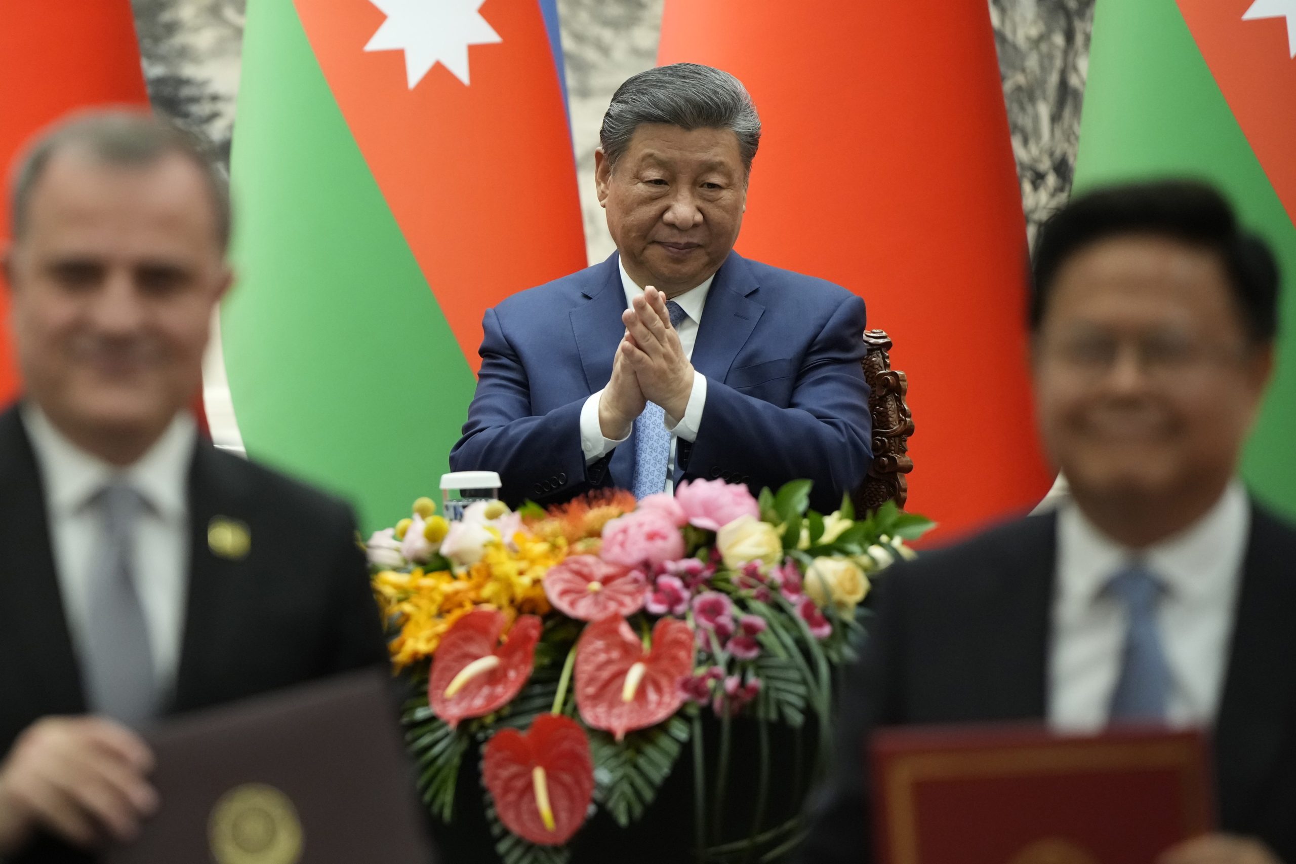 Presidente chinês defende que guerra comercial prejudica interesses económicos de todos os países