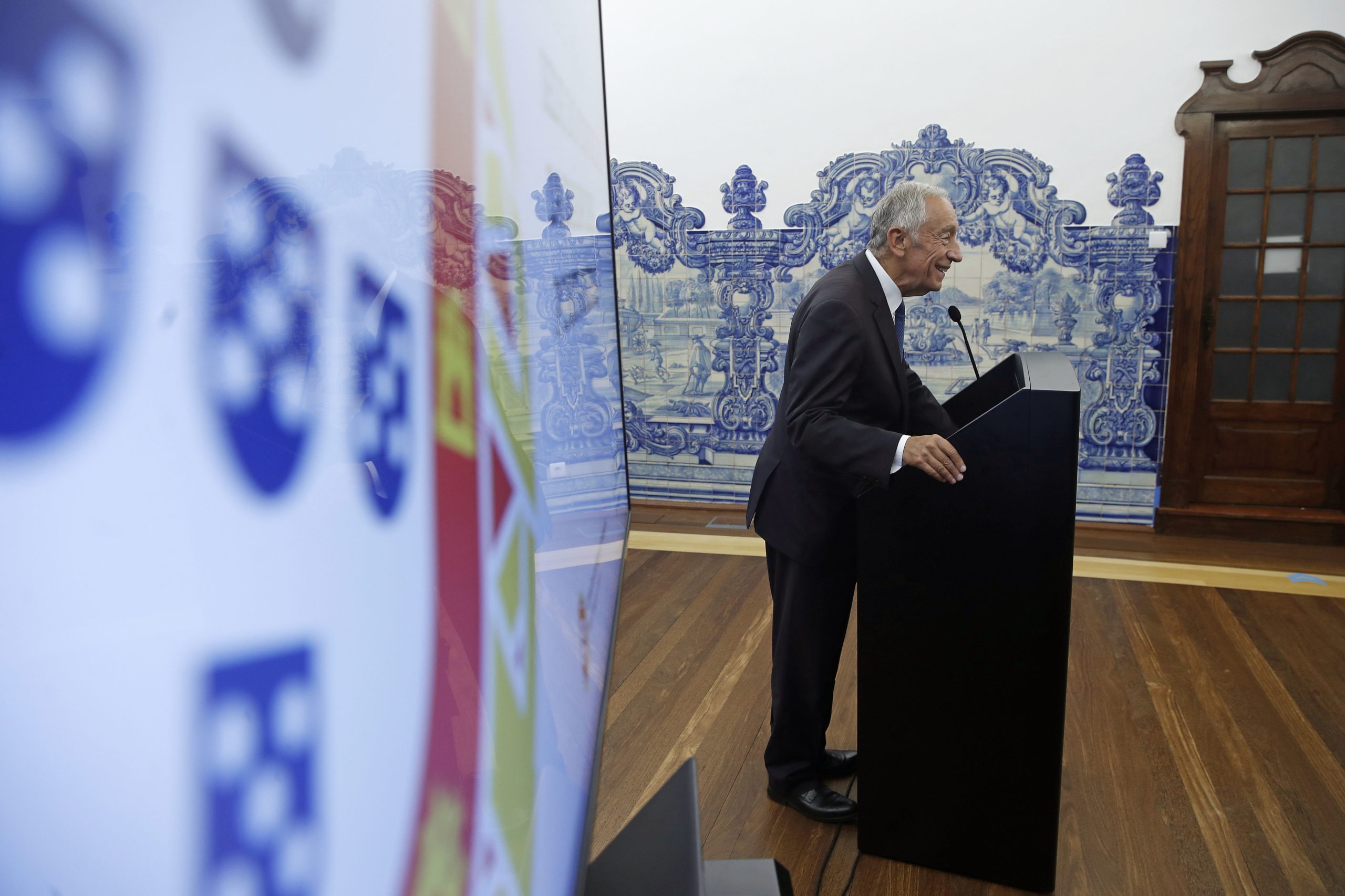 Marcelo já se vacinou e incentiva portugueses a vacinarem-se