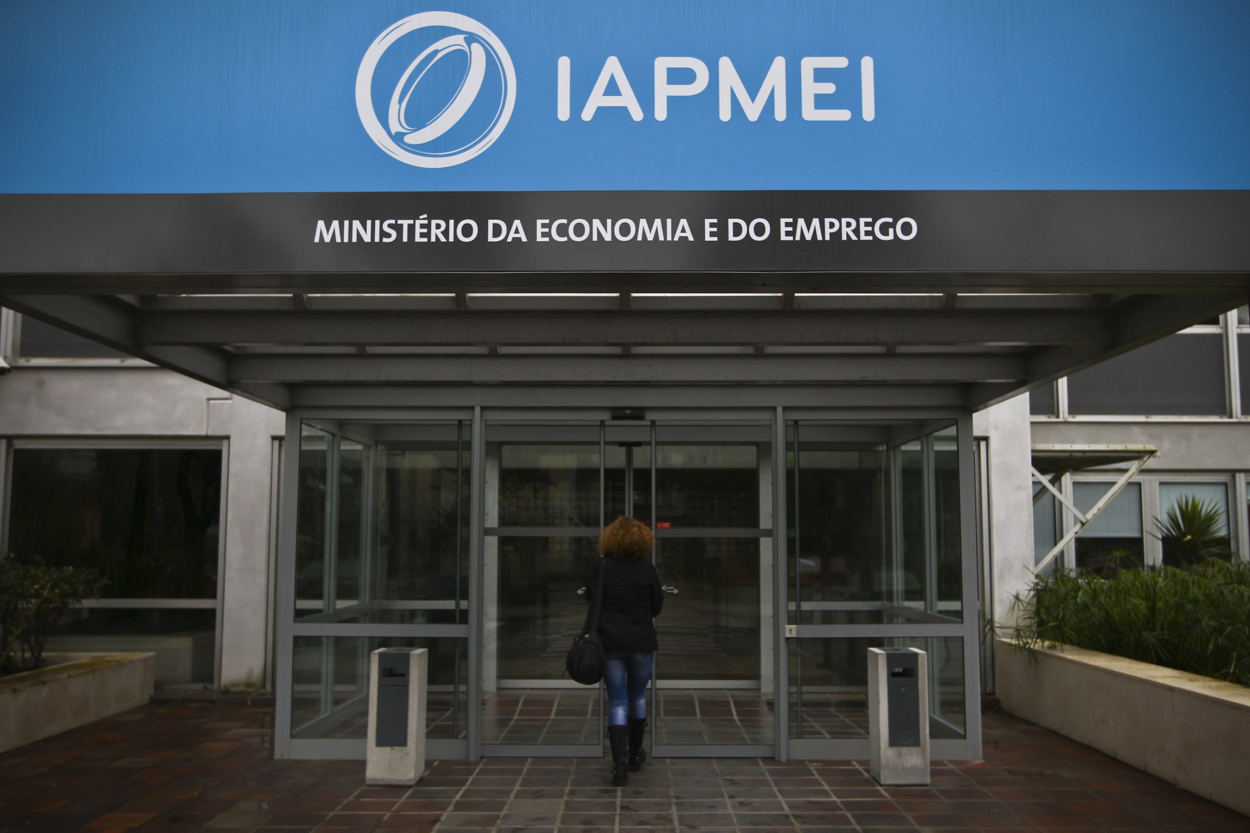 IAPMEI alvo de buscas da Polícia Judiciária