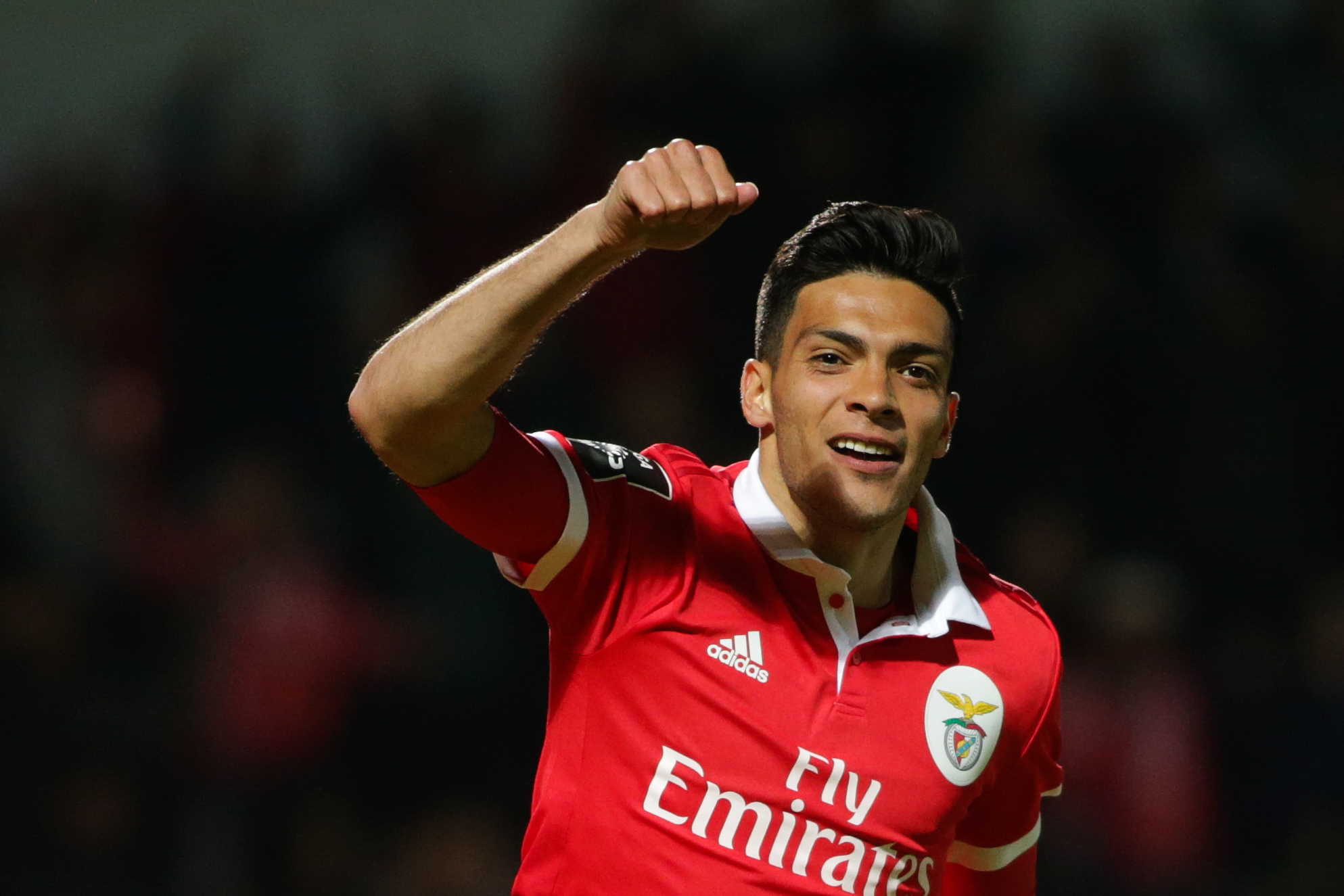 Raúl Jiménez emprestado pelo Benfica ao Wolverhampton