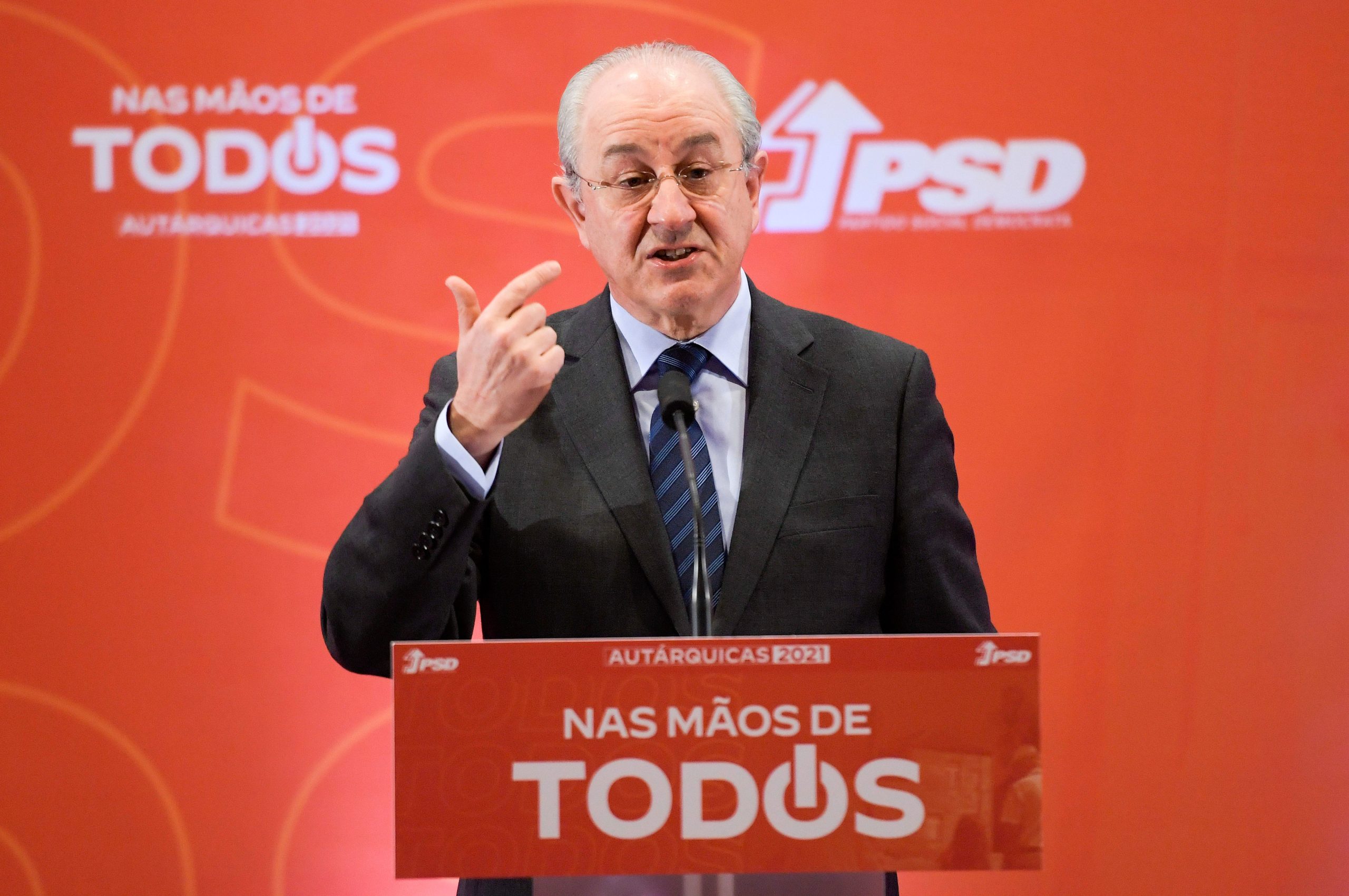 “Se não fosse o perfil certo para Amadora, seguramente não teríamos aprovado”. Rui Rio defende escolha em Suzana Garcia para Autárquicas