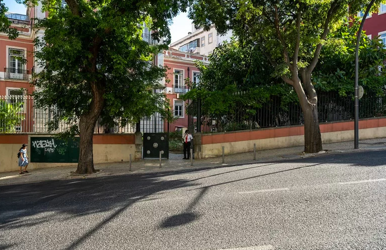 Centro de alojamento no Beato para sem-abrigo em Lisboa está a funcionar desde quinta-feira