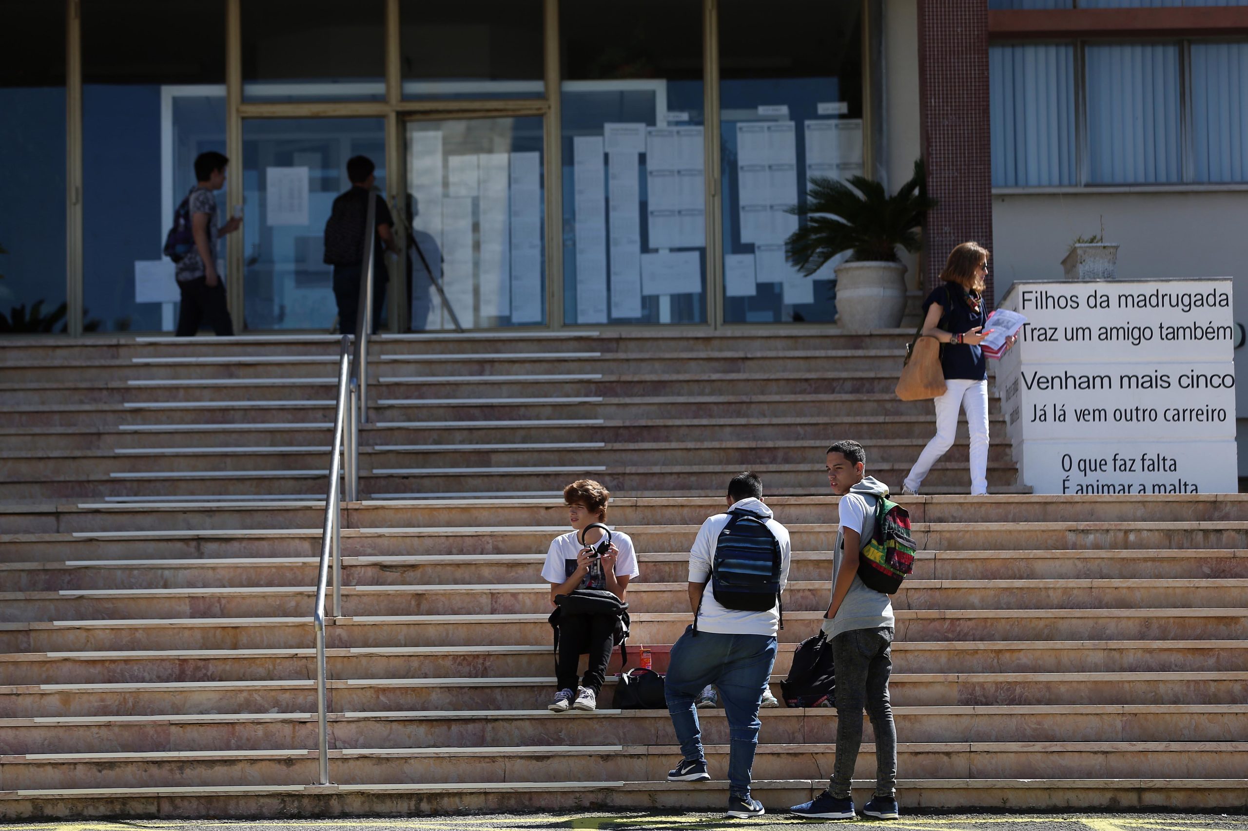 Universitários de Lisboa gastam mais de 600 euros por mês em alojamento, alimentação e transporte