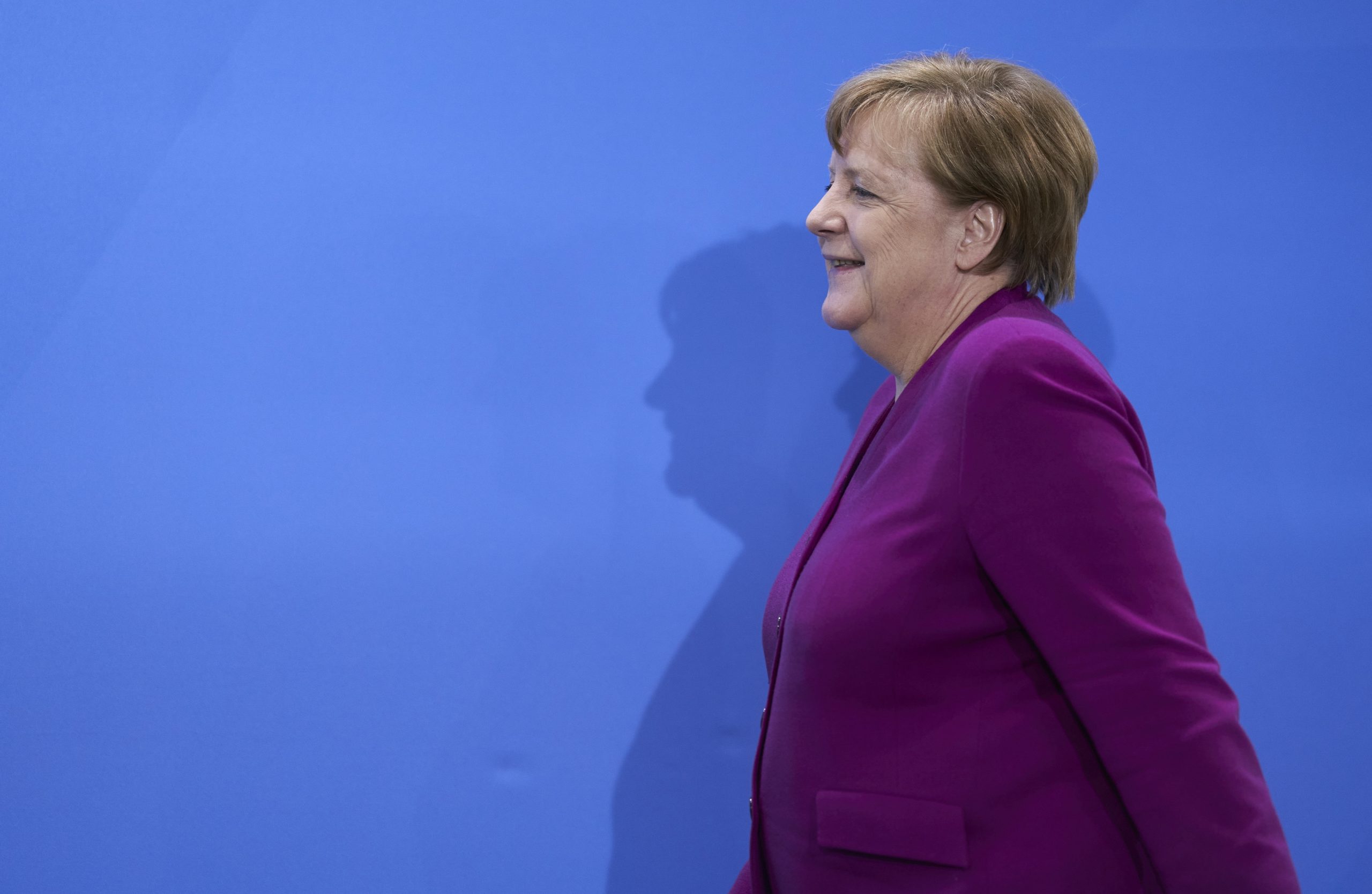 Merkel insiste que não se candidata a outro mandato apesar da “situação excecional”