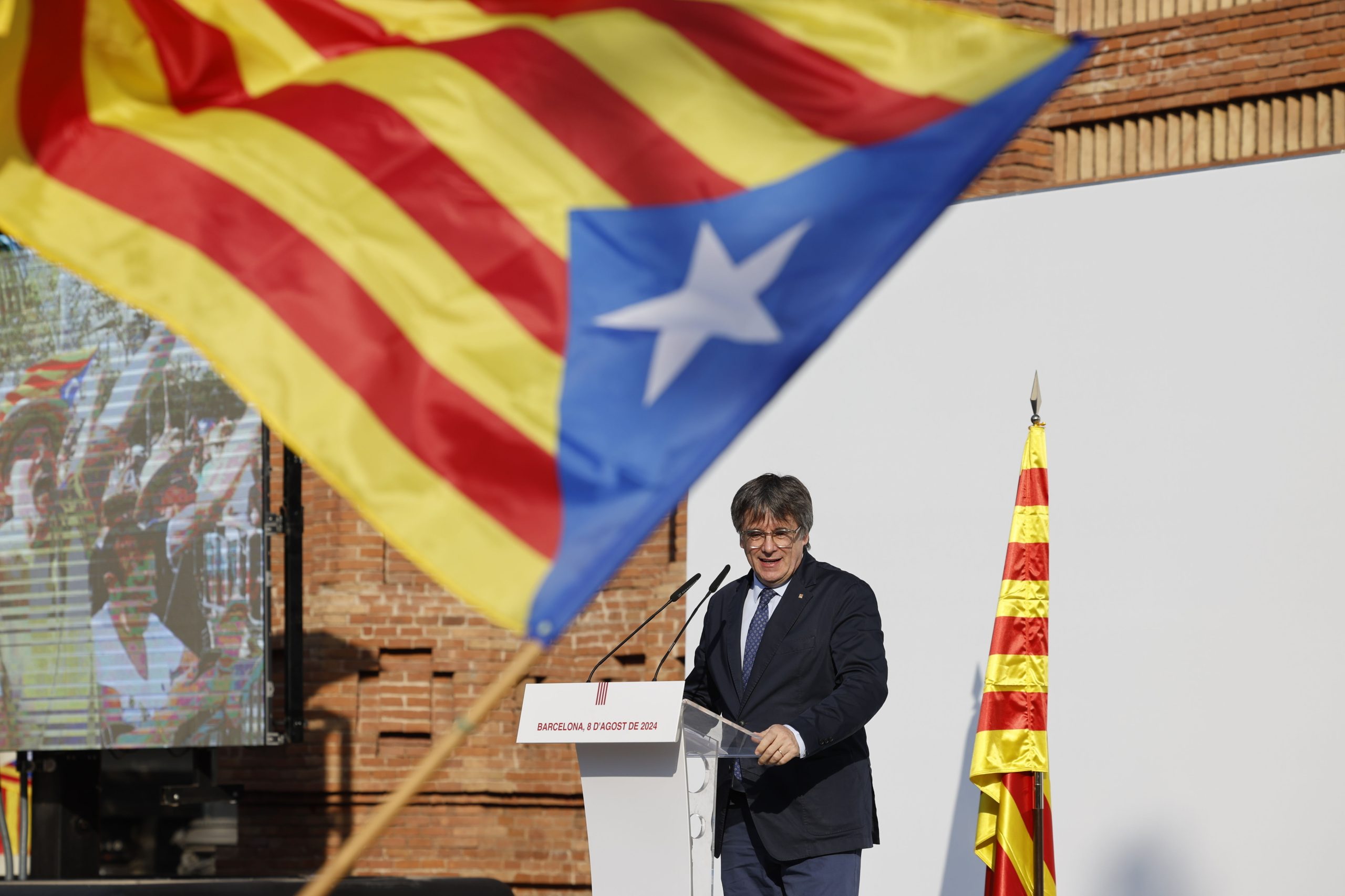 Polícia catalã reconhece “erros” no dispositivo para prender Puigdemont