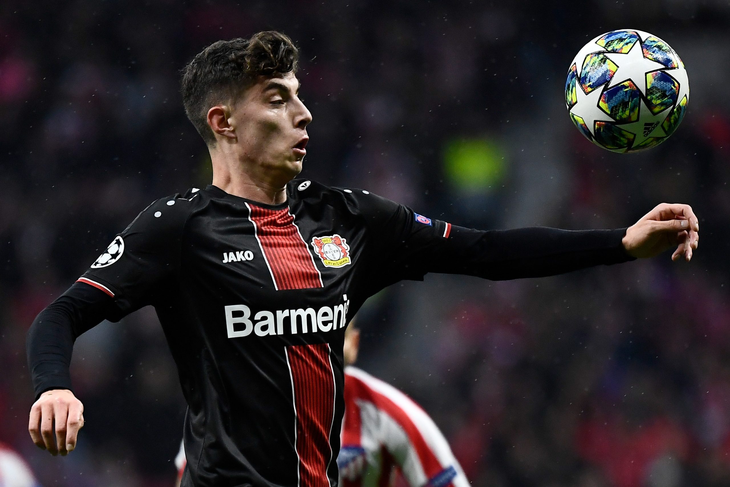 Bundesliga. Bis de Kai Havertz aproxima Bayer Leverkusen do quarto lugar