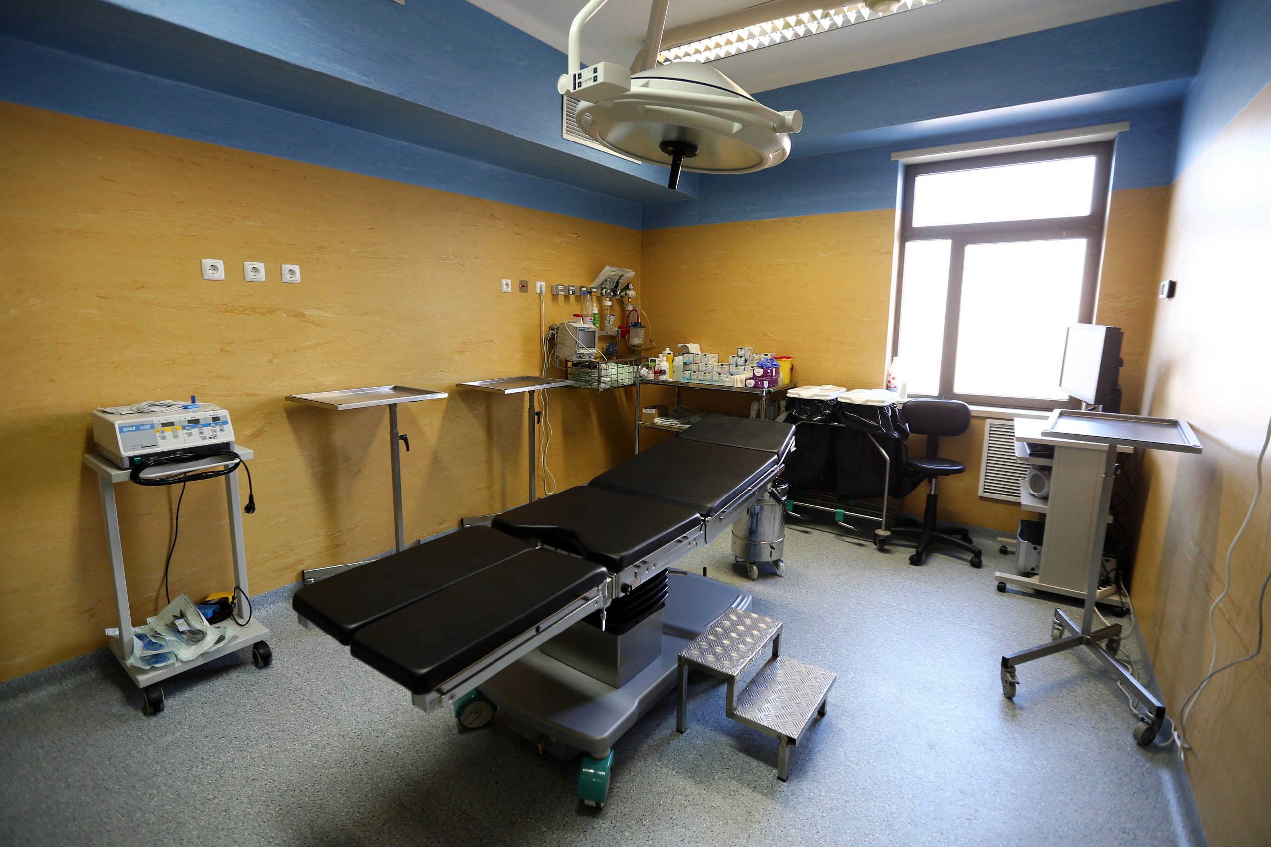 Covid-19: Utentes de lar de Famalicão já estão em isolamento no Hospital Militar do Porto