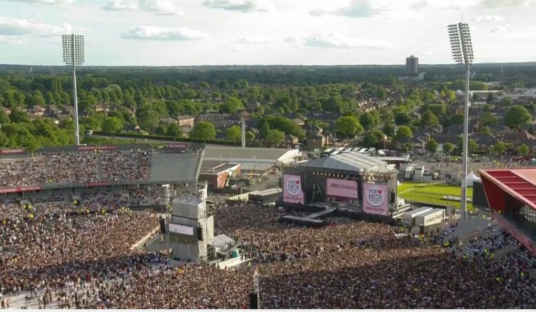 Concerto em Manchester: o silêncio que diz mais do que qualquer palavra