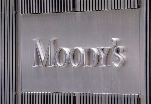 Moody’s baixa perspetiva de bancos britânicos