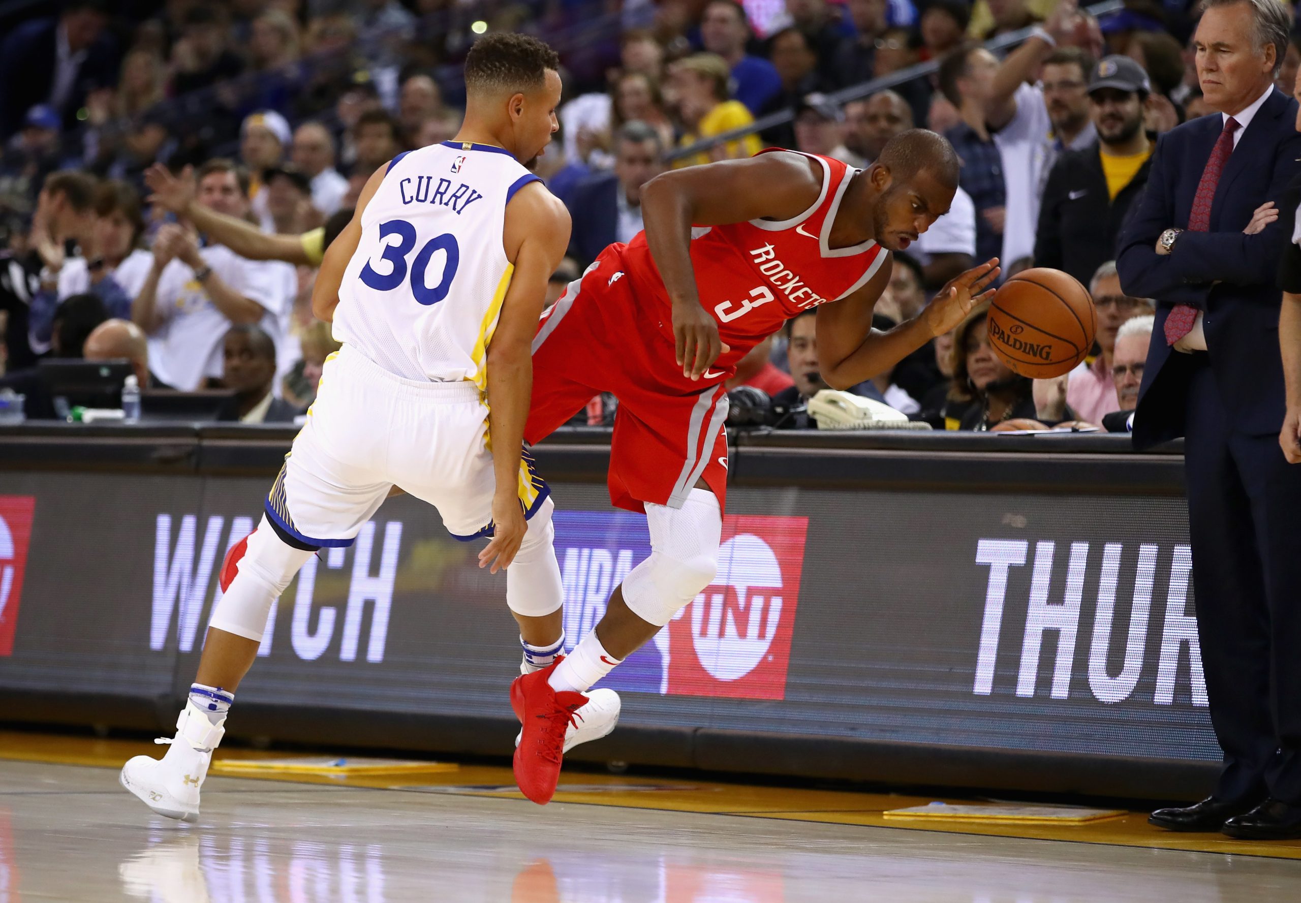 NBA: Radiografia aos candidatos Rockets e Warriors