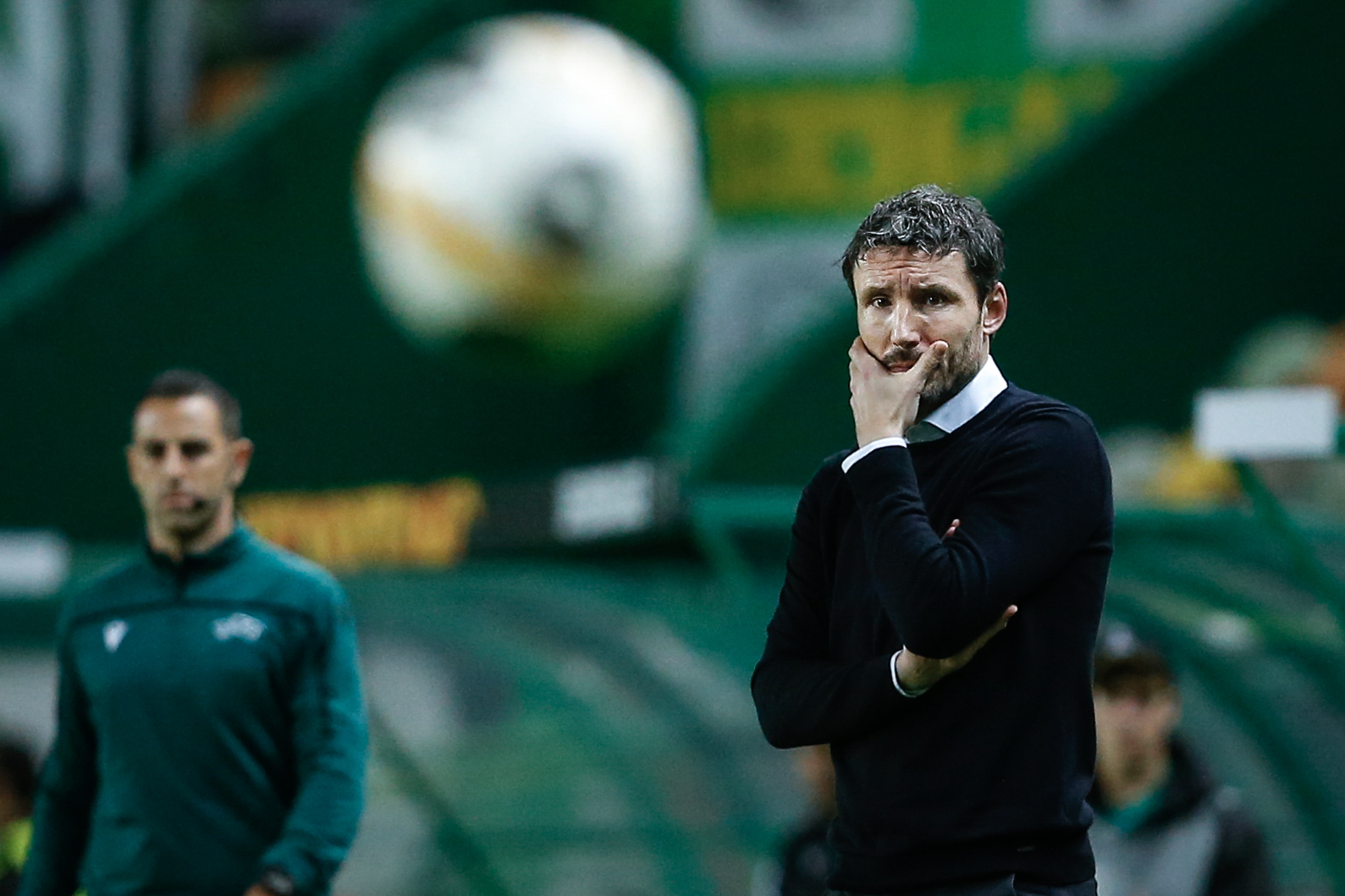 Sporting pode hoje ficar a um ponto do terceiro lugar