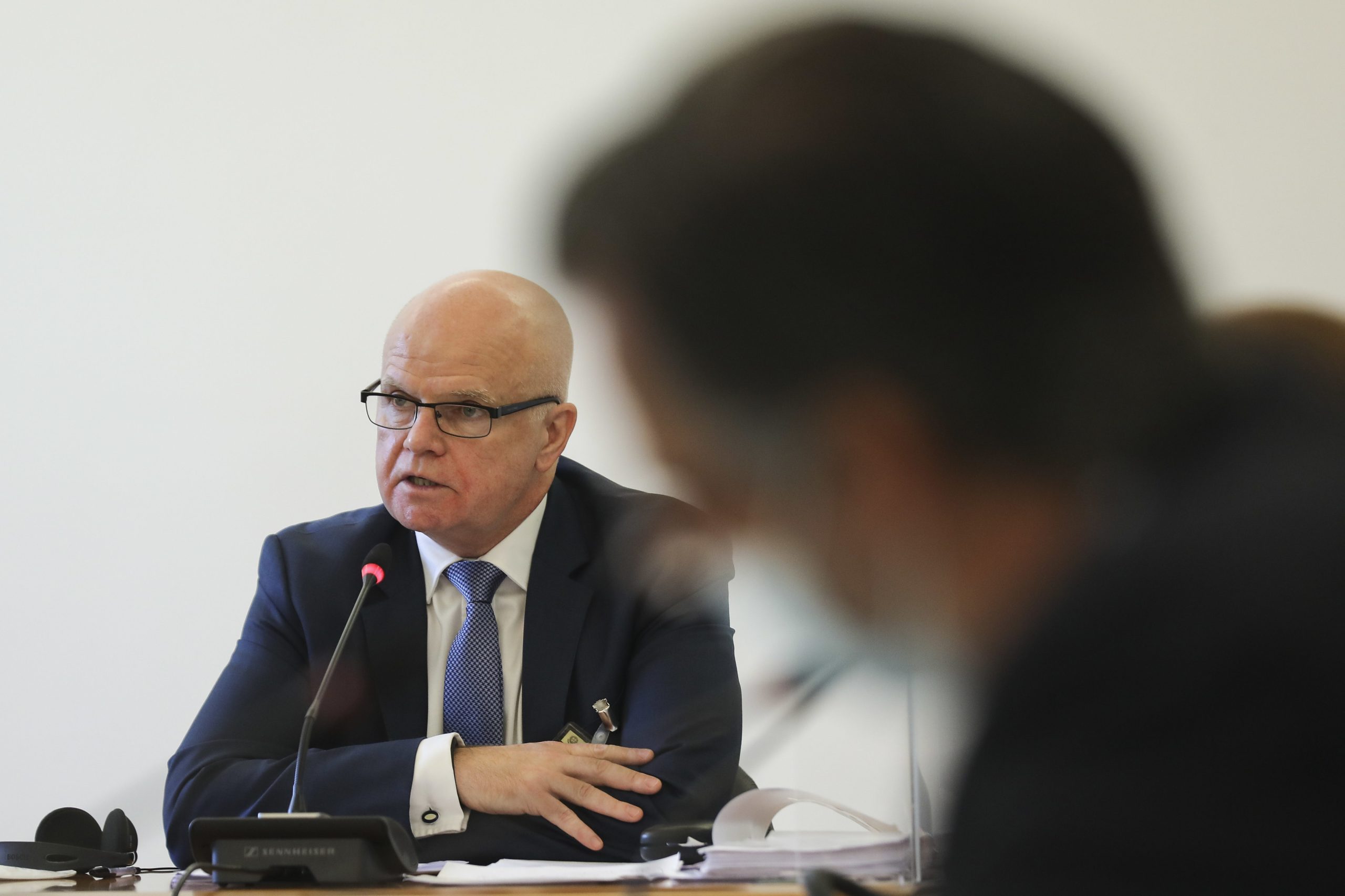 Retenção de 112 milhões no Novo Banco “é surpreendente e inesperada”