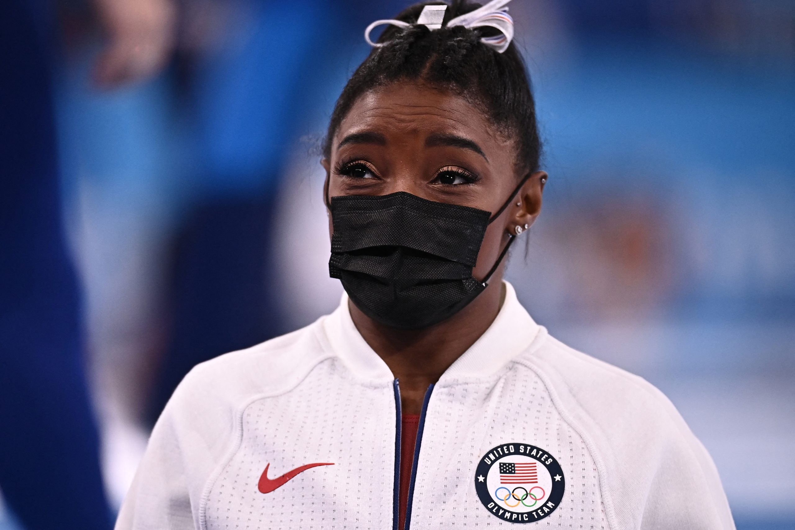 Ginasta Simone Biles abandona competição da final por equipas devido a “problema médico”