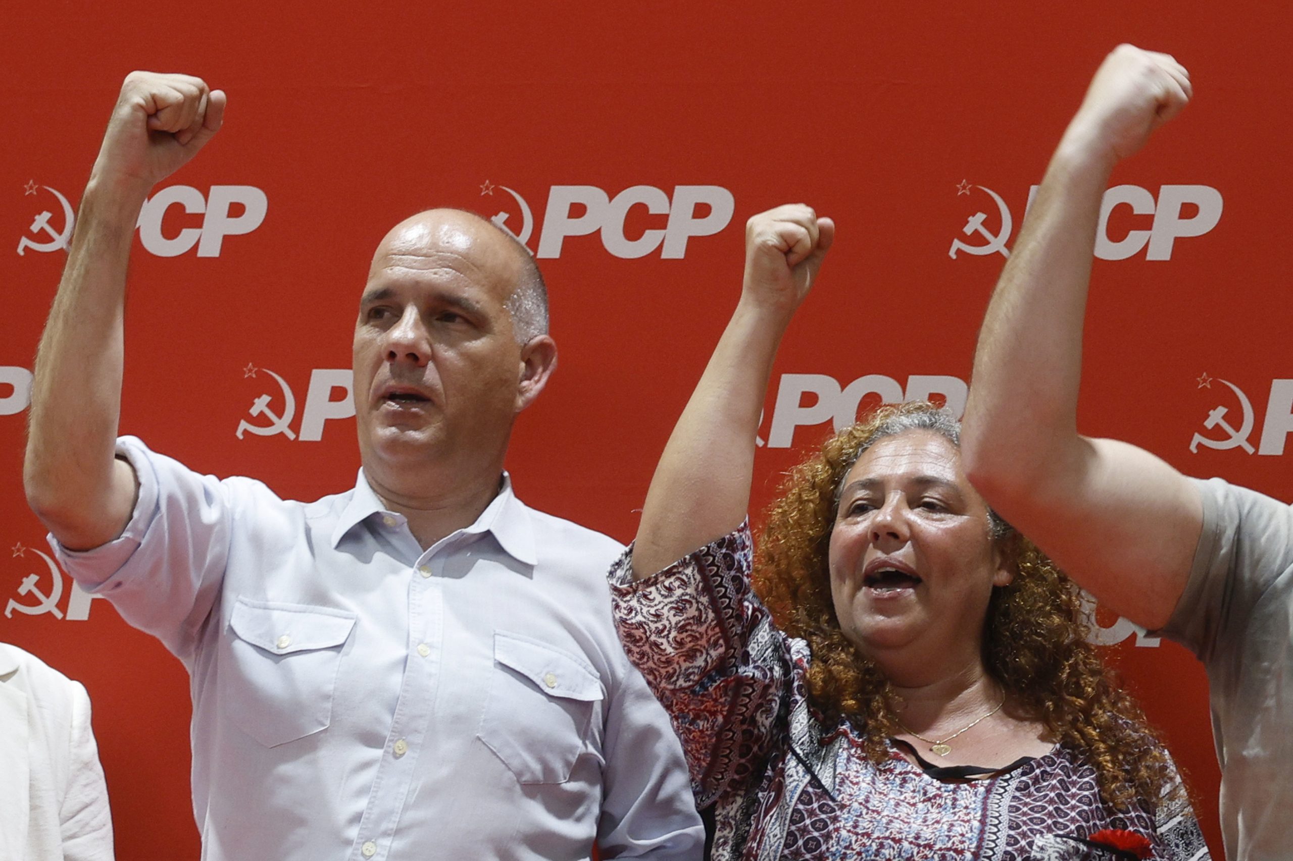 Líder do PCP de visita à China a convite do Partido Comunista Chinês