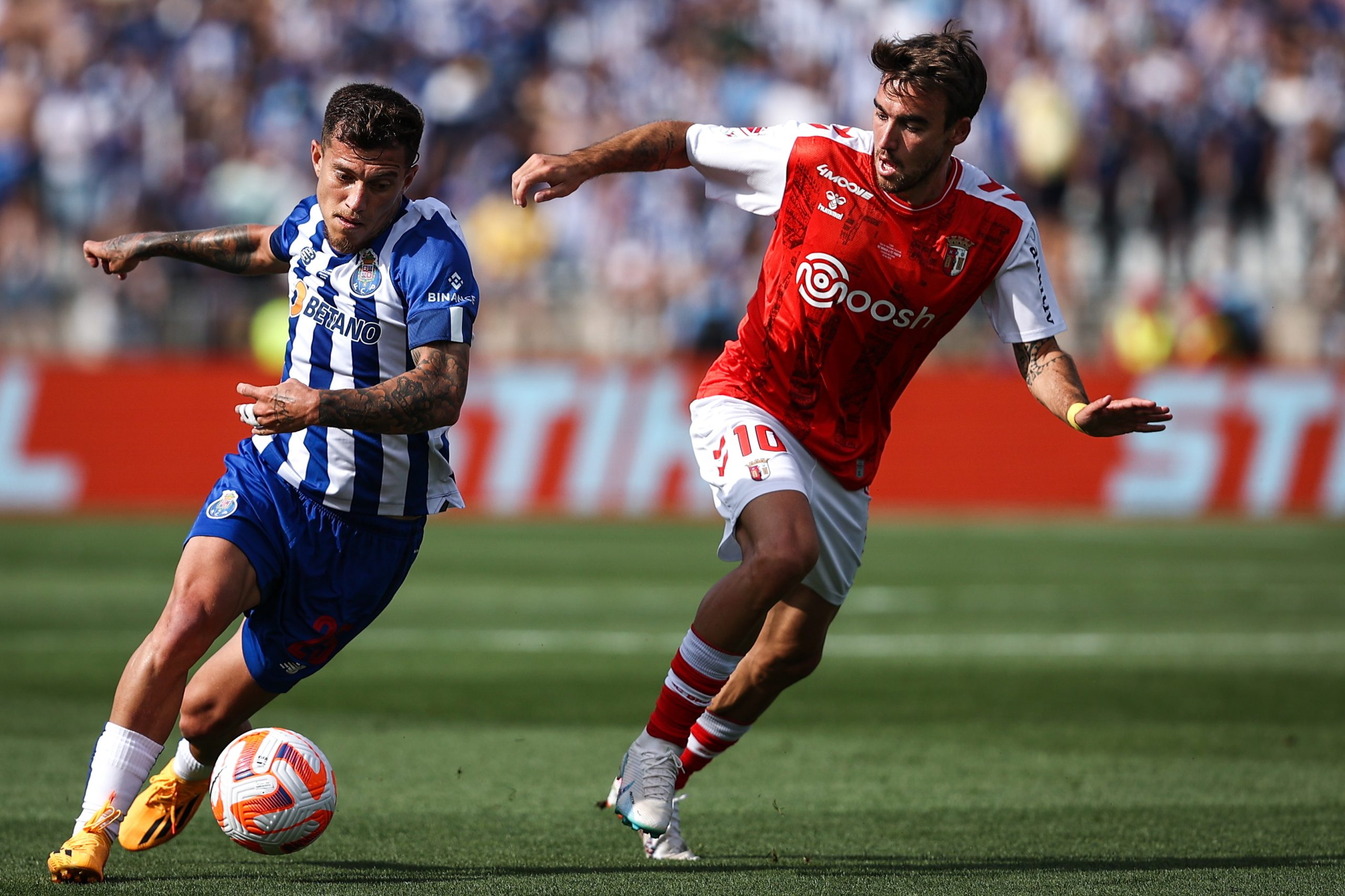 Taça de Portugal: Sporting de Braga e FC Porto empatados 0-0 ao intervalo da final