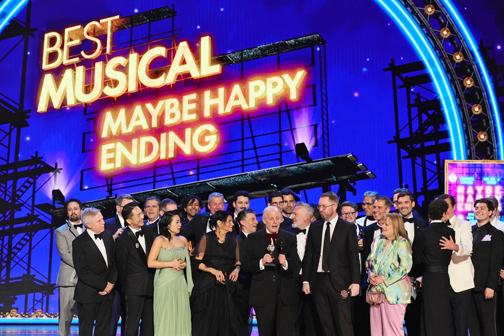 Robôs apaixonados conquistam a Broadway: musical sul-coreano lidera os Tony Awards