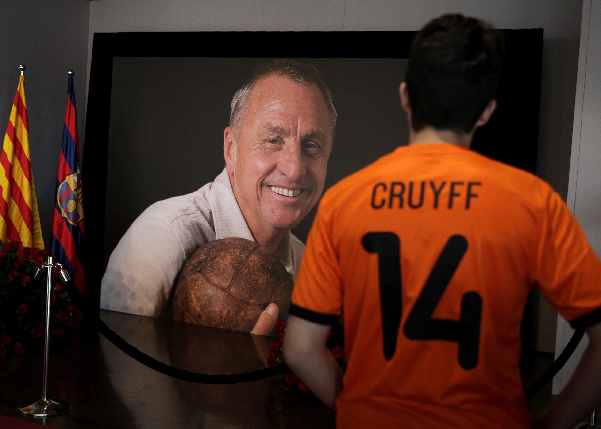 Arena de Amesterdão vai passar a chamar-se Johan Cruyff
