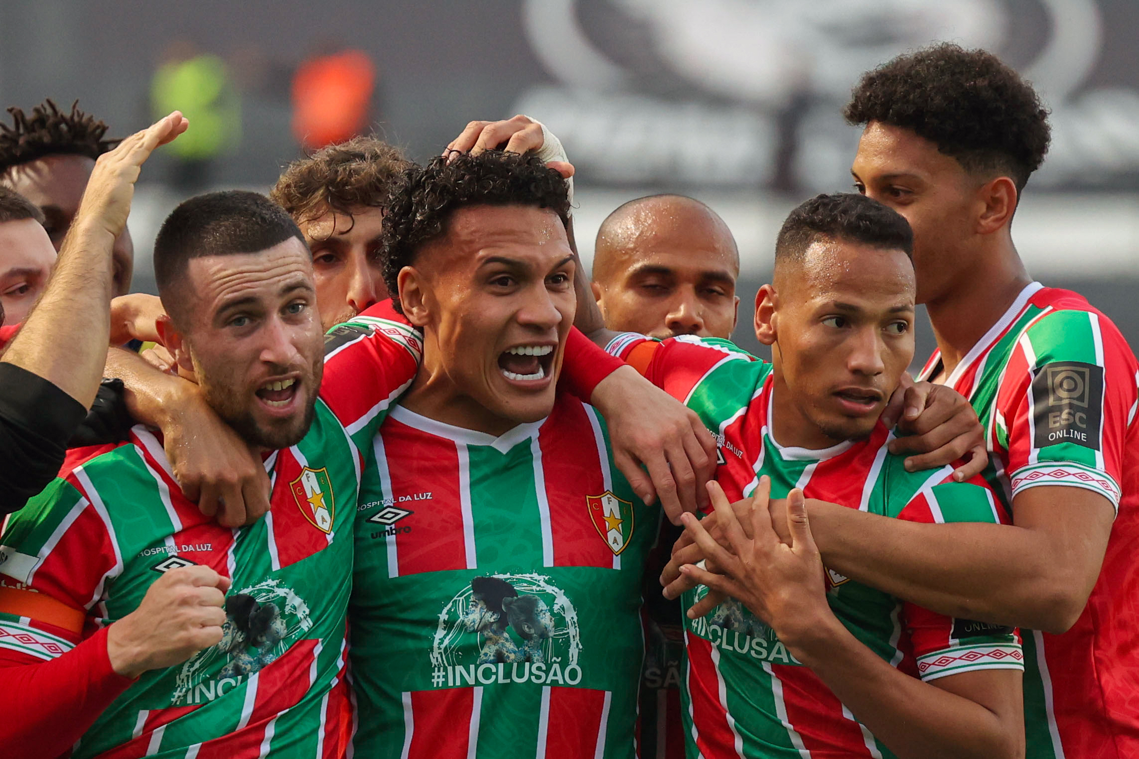 Estrela da Amadora vence Boavista e alcança ‘axadrezados’ no nono posto