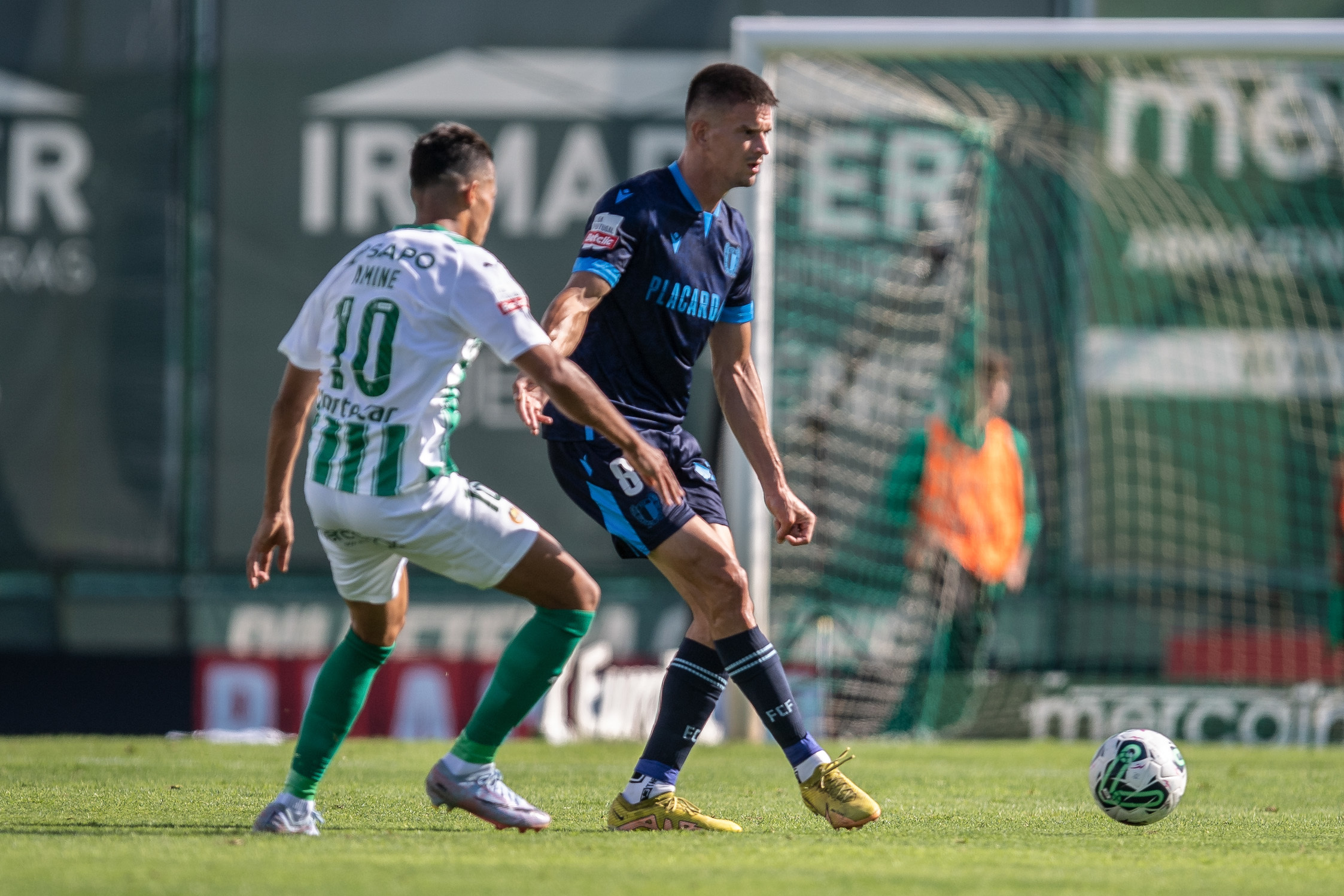 Famalicão empata com Rio Ave e falha subida aos lugares europeus