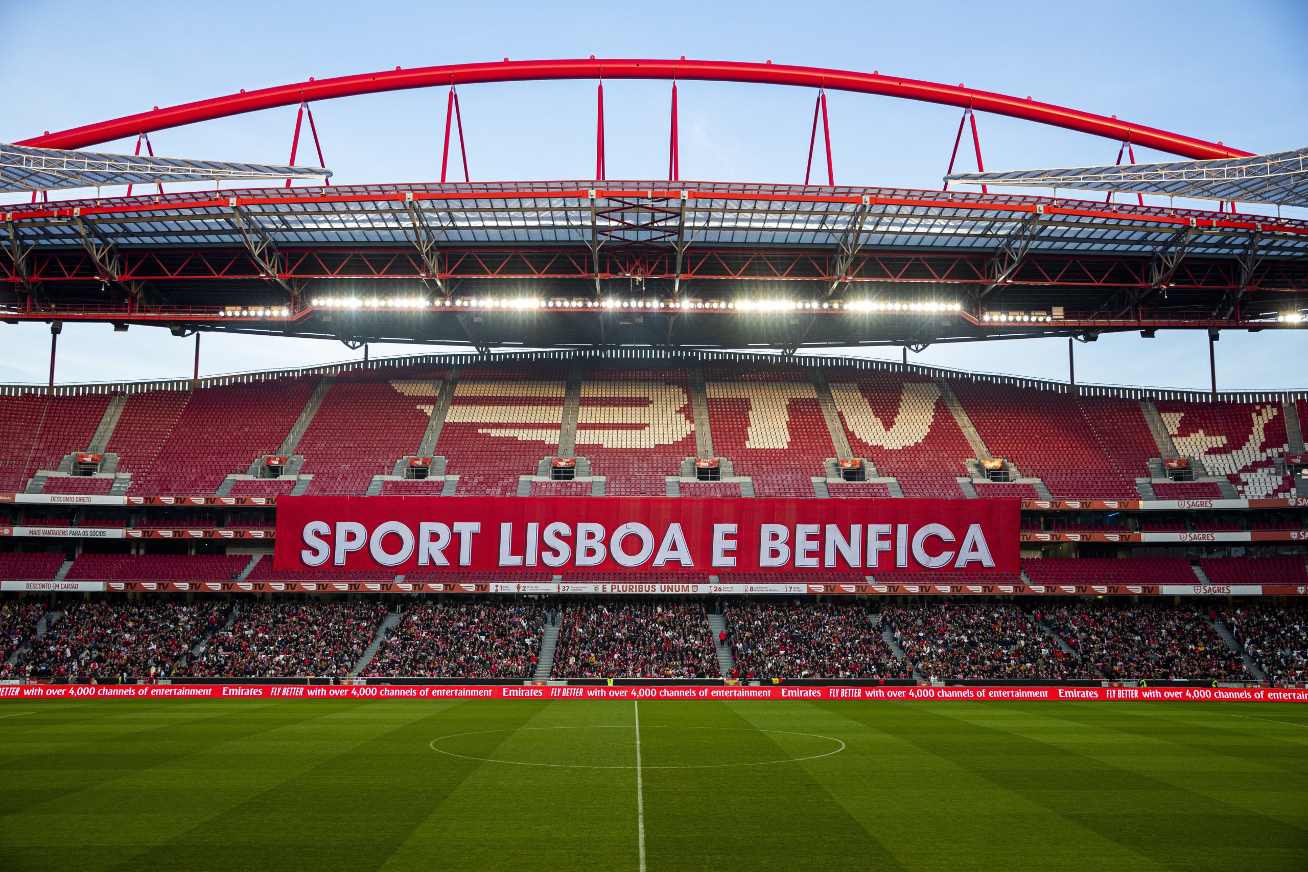 Supremo confirma multa de 22.950 euros ao Benfica por tweets com críticas à arbitragem