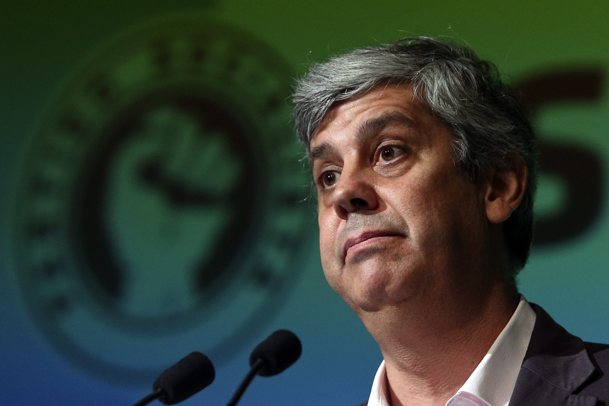 Parlamento Europeu quer ouvir Centeno sobre suspensão de fundos a Portugal