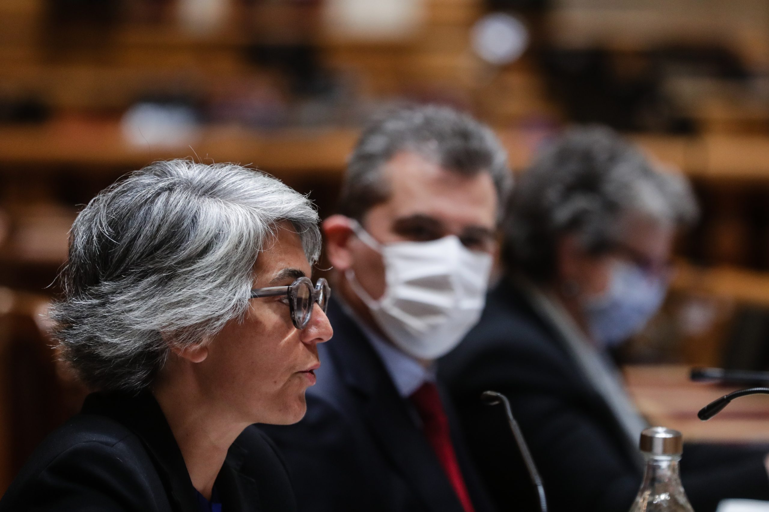Ministra da Cultura apela aos portugueses para que vão a espetáculos