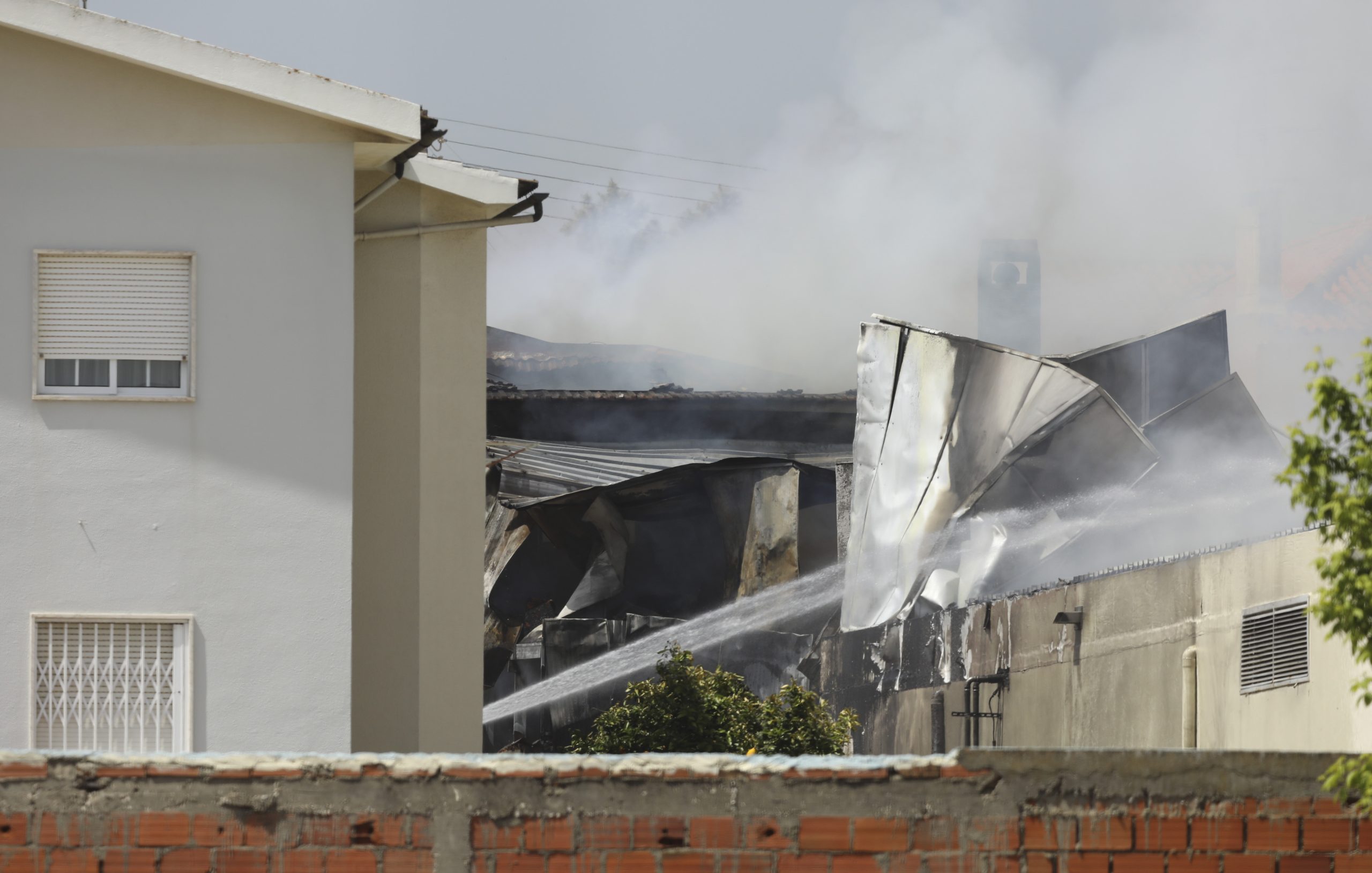 Inquérito à queda de avião em Tires arquivado por “insuficiência de indícios de crime”