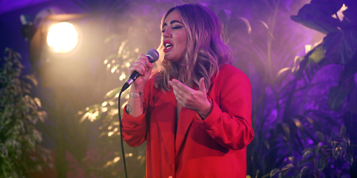 Gisela João edita novo álbum “Inquieta” em defesa da Liberdade