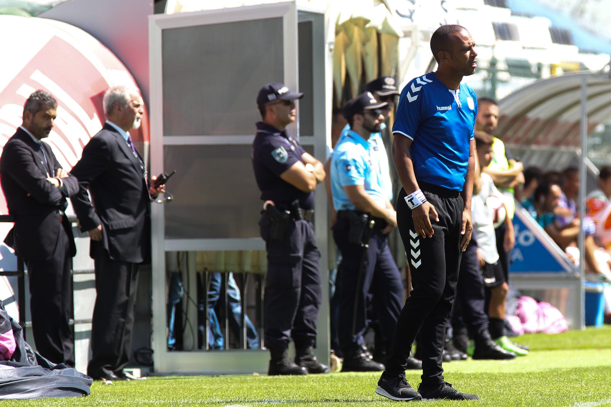 Treinador do Nacional diz que chegar às vitórias é “uma questão de tempo”