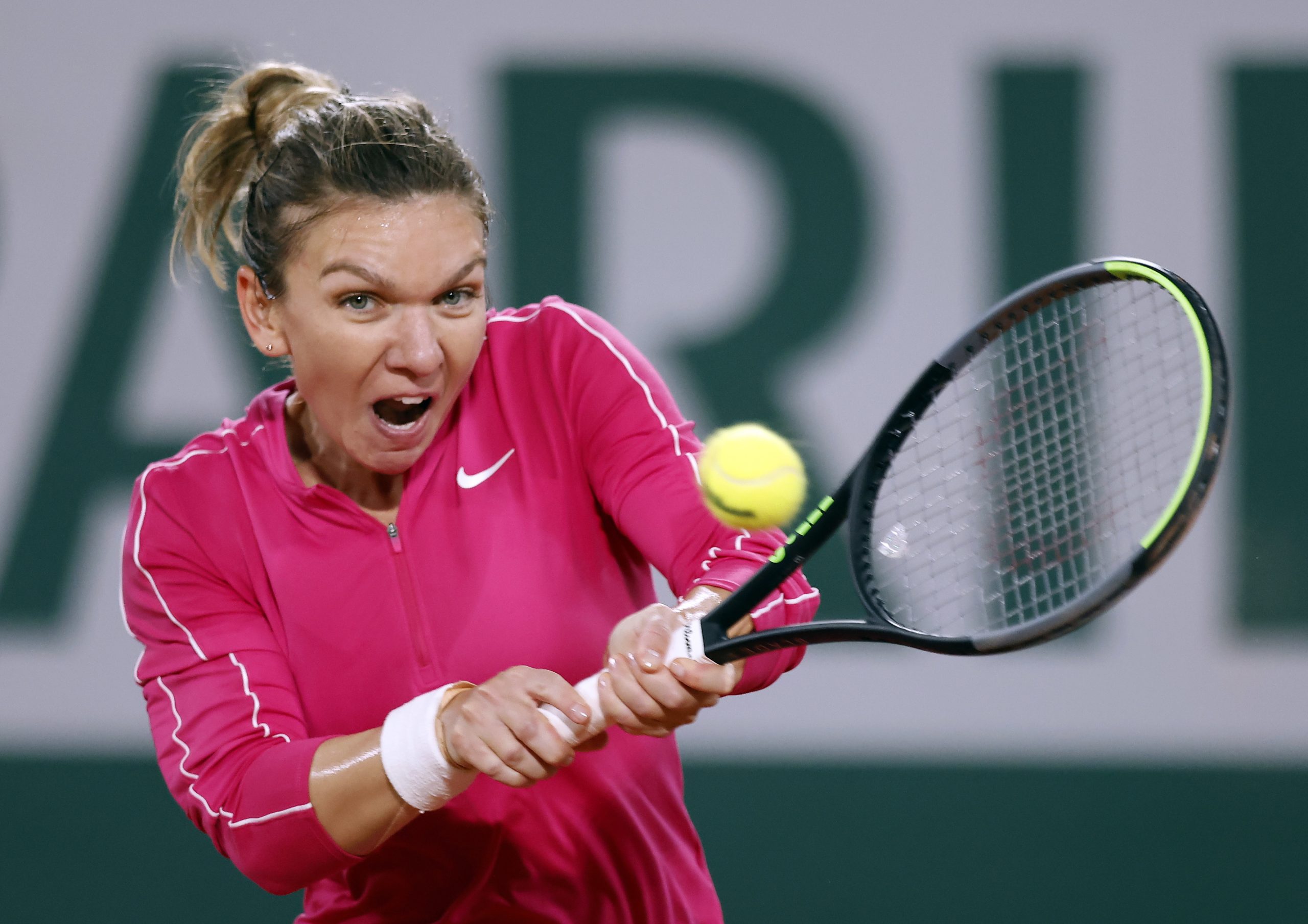 Roland Garros: Halep qualifica-se para a quarta ronda em menos de uma hora