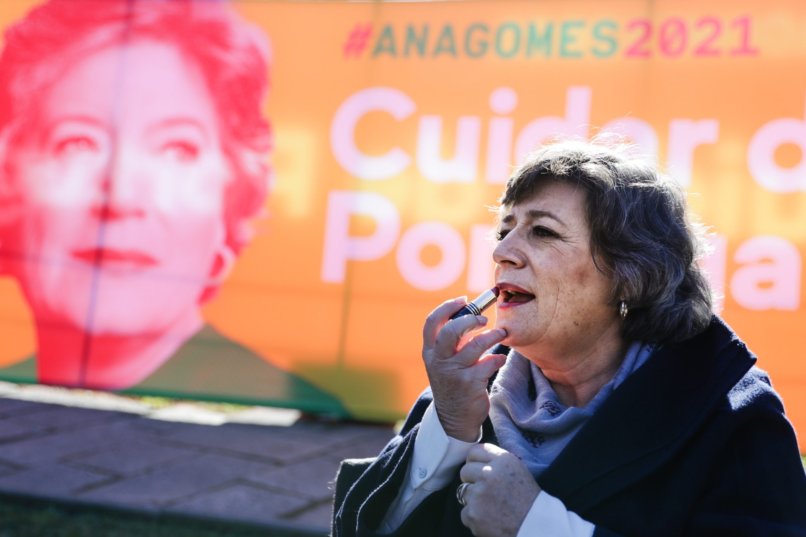 Presidenciais: Campanha de Ana Gomes foi ‘desconfinando’ sempre apontada a Marcelo