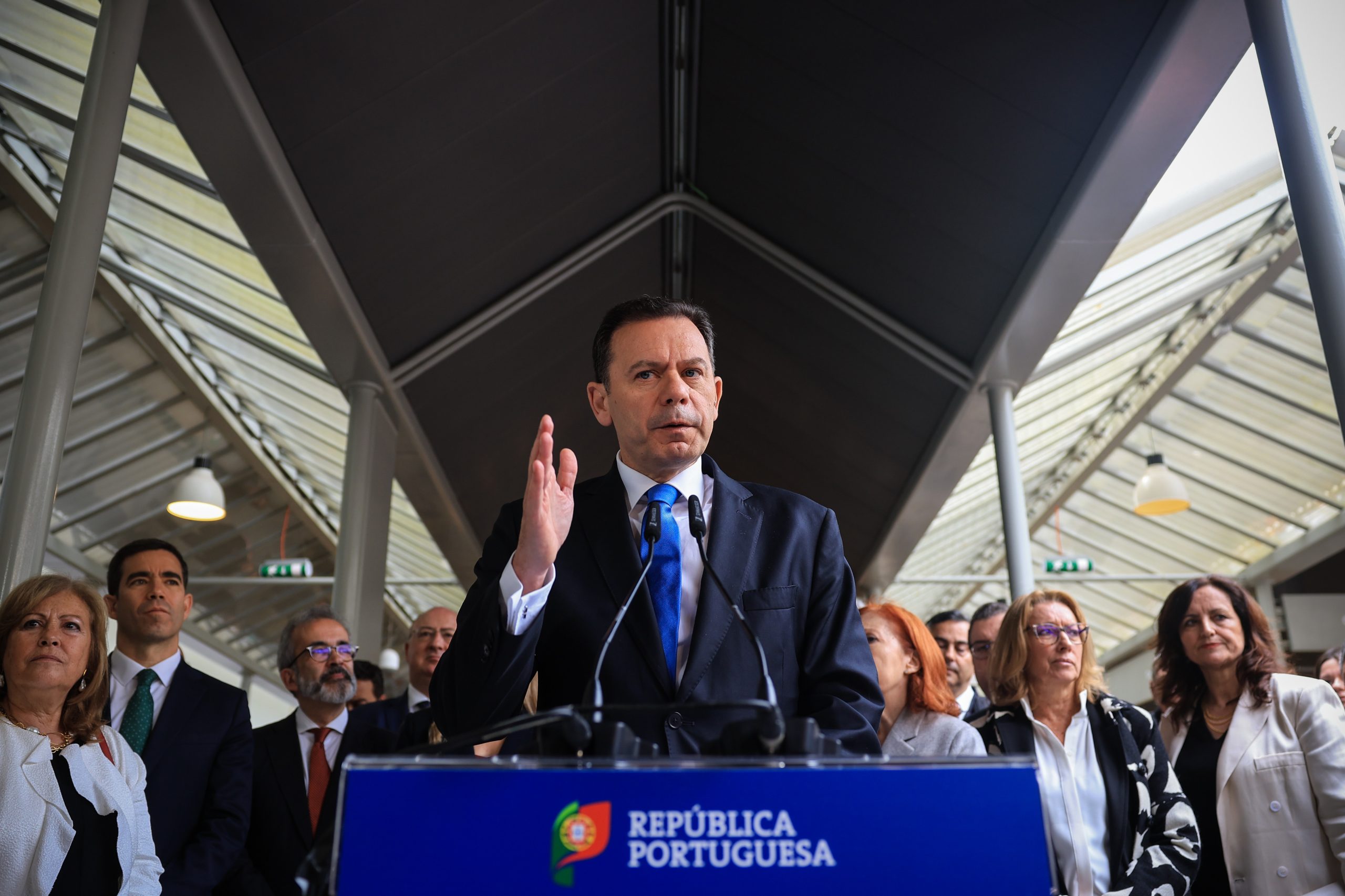 CNE adverte Governo sobre reunião no Mercado do Bolhão